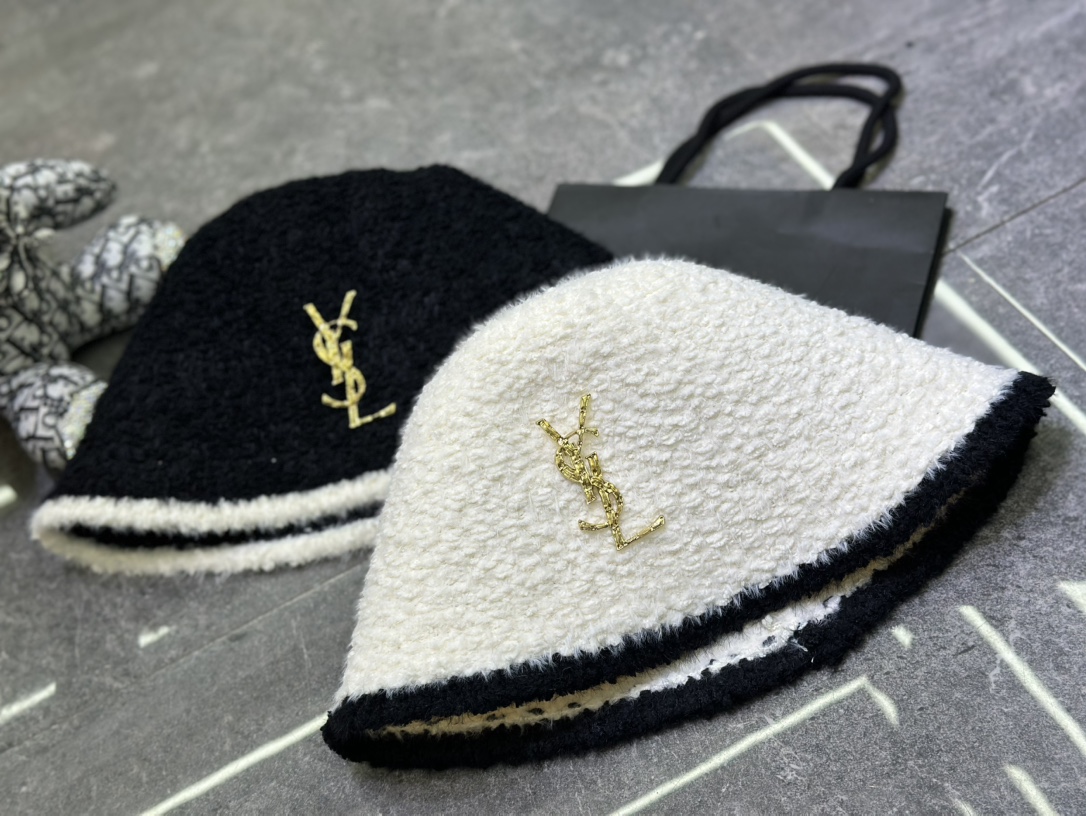 NO:216425,Special offer with dust bag [YSL Saint Laurent] new autumn and winter lamb fur color-blocking fisherman hat, classic and versatile casual ~ fashionable and beautiful!  Hat fisherman hat baseball hat knit hat, hat, saint laurent, saint laurent, espadrilles, hats19860909特价配防尘袋【YSL圣罗兰】秋冬新款羊羔毛拼色渔夫帽 经典百搭休闲～洋气好看！帽子渔夫帽棒球帽针织帽,帽子,saint laurent,saint laurent,espadrilles,hats,hat