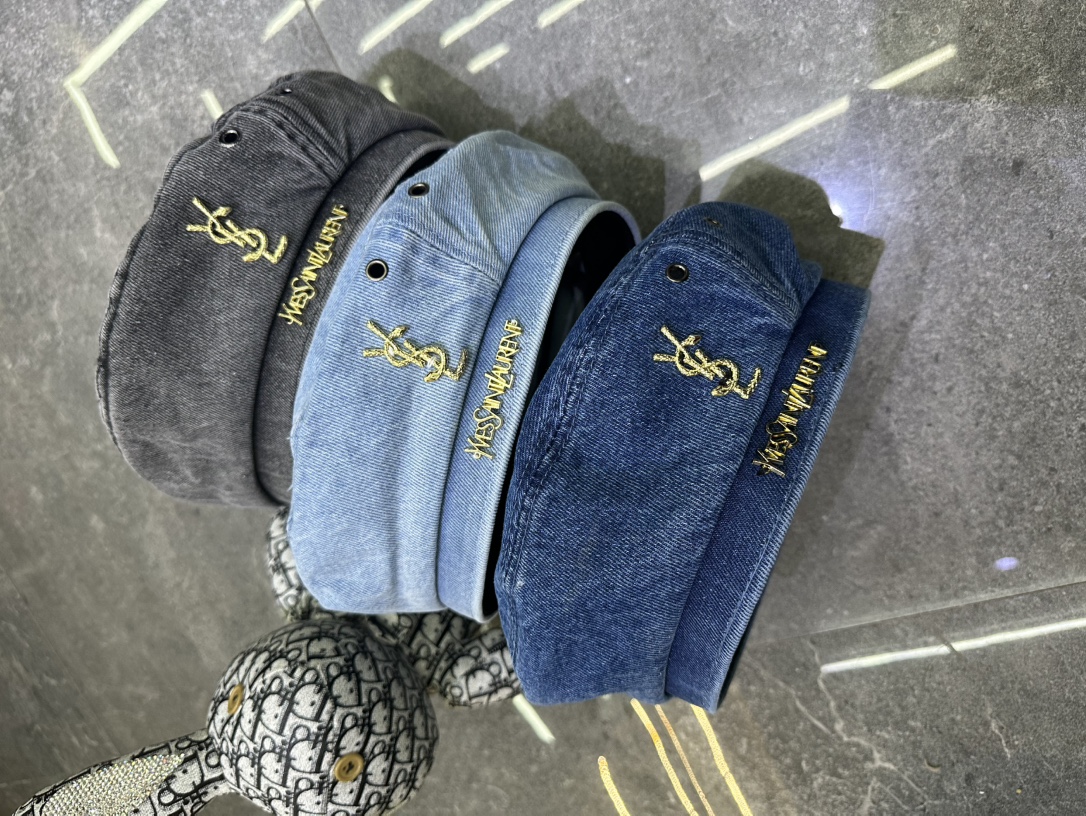 🎀YsL 爆款牛仔贝雷帽‼️‼️