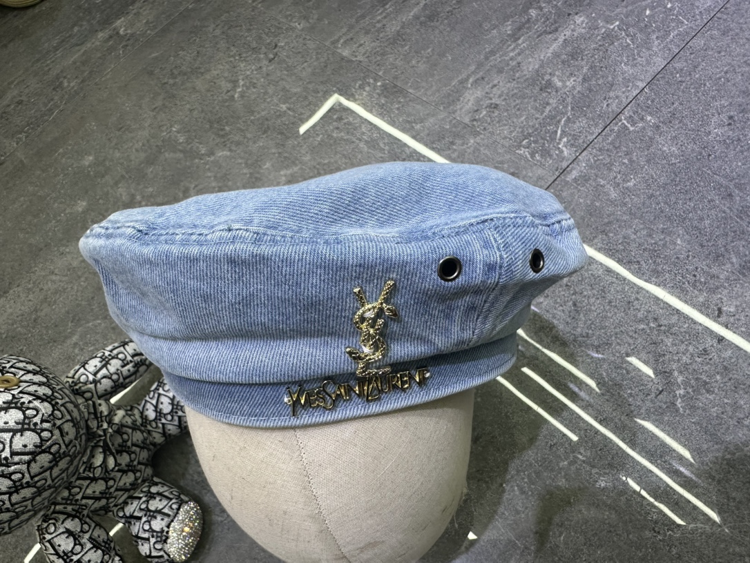 🎀YsL 爆款牛仔贝雷帽‼️‼️