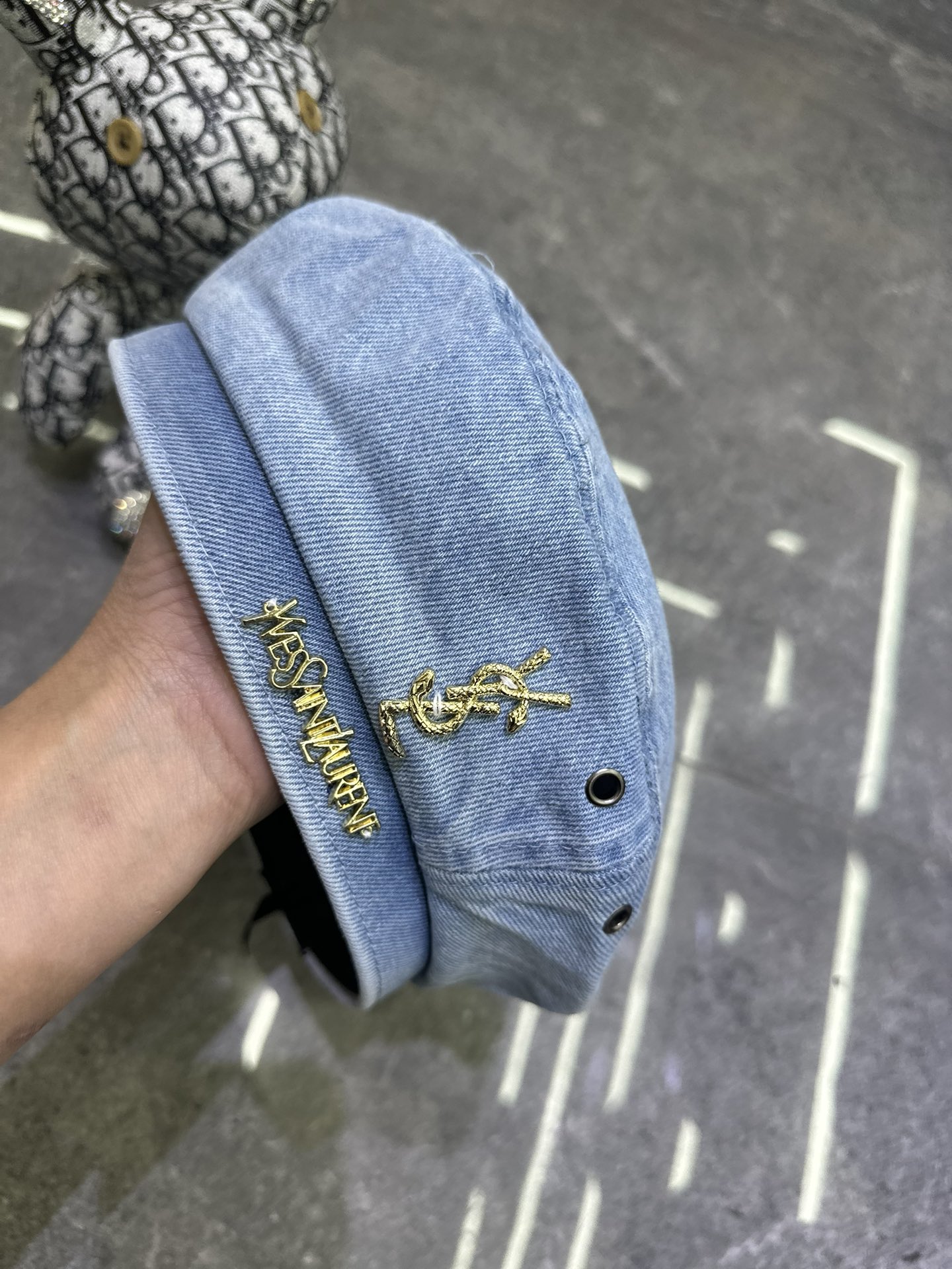 🎀YsL 爆款牛仔贝雷帽‼️‼️