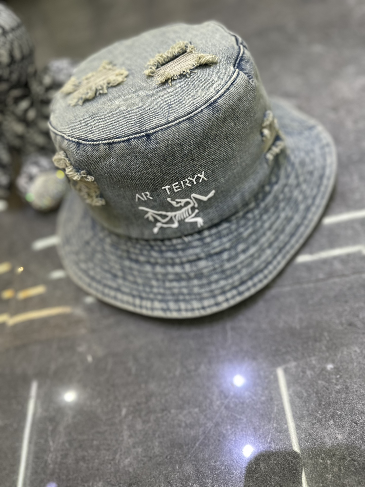 🎀始祖鸟爆款沙滩🏖️牛仔渔夫帽👒套装👒春夏款必备神器单品‼️‼️