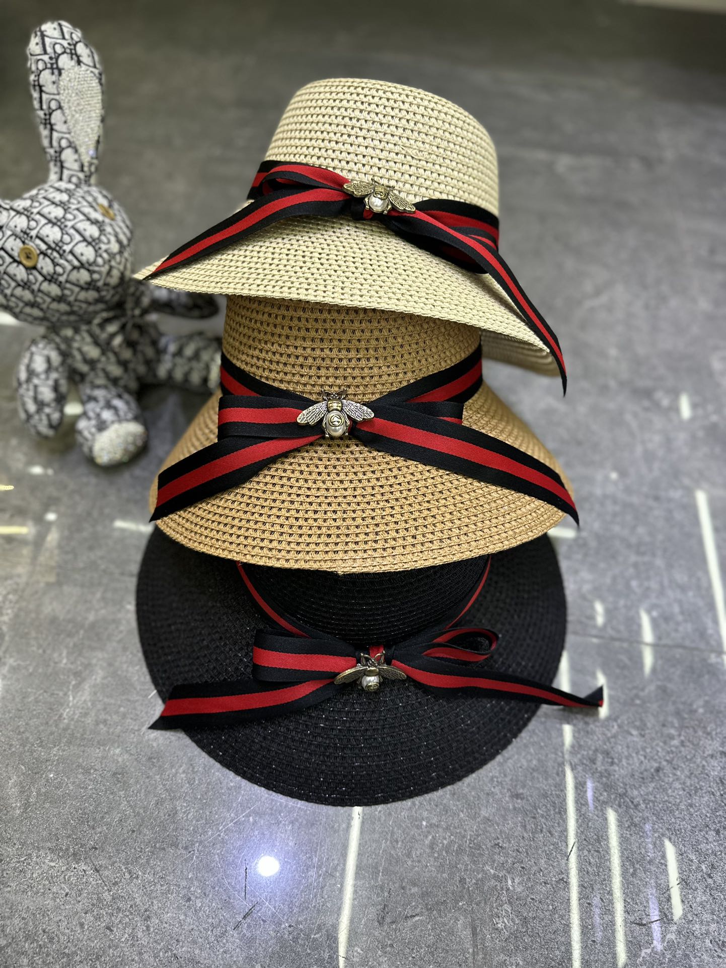 🎀Gucci 爆款经典丝带🎀蜜蜂🐝胸针盆帽🔥🔥