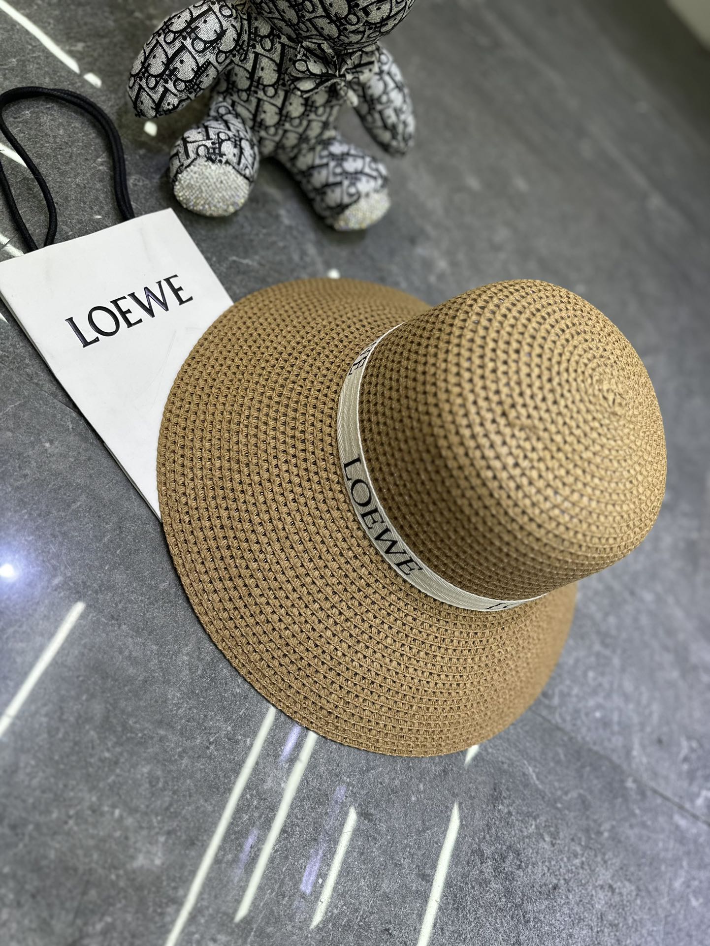 🎀罗意威爆款经典盆帽👒👒👒春夏新品百搭时尚单品首选🔥🔥🔥