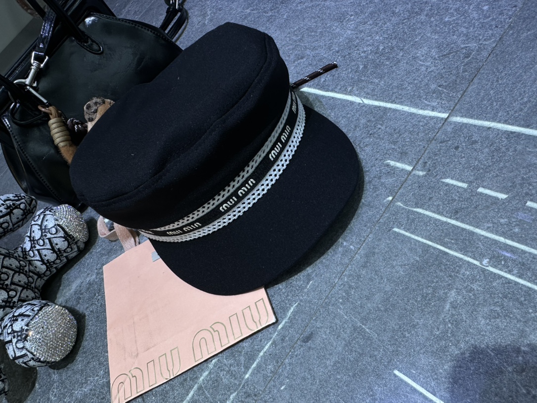 🎀Miumiu爆款军帽