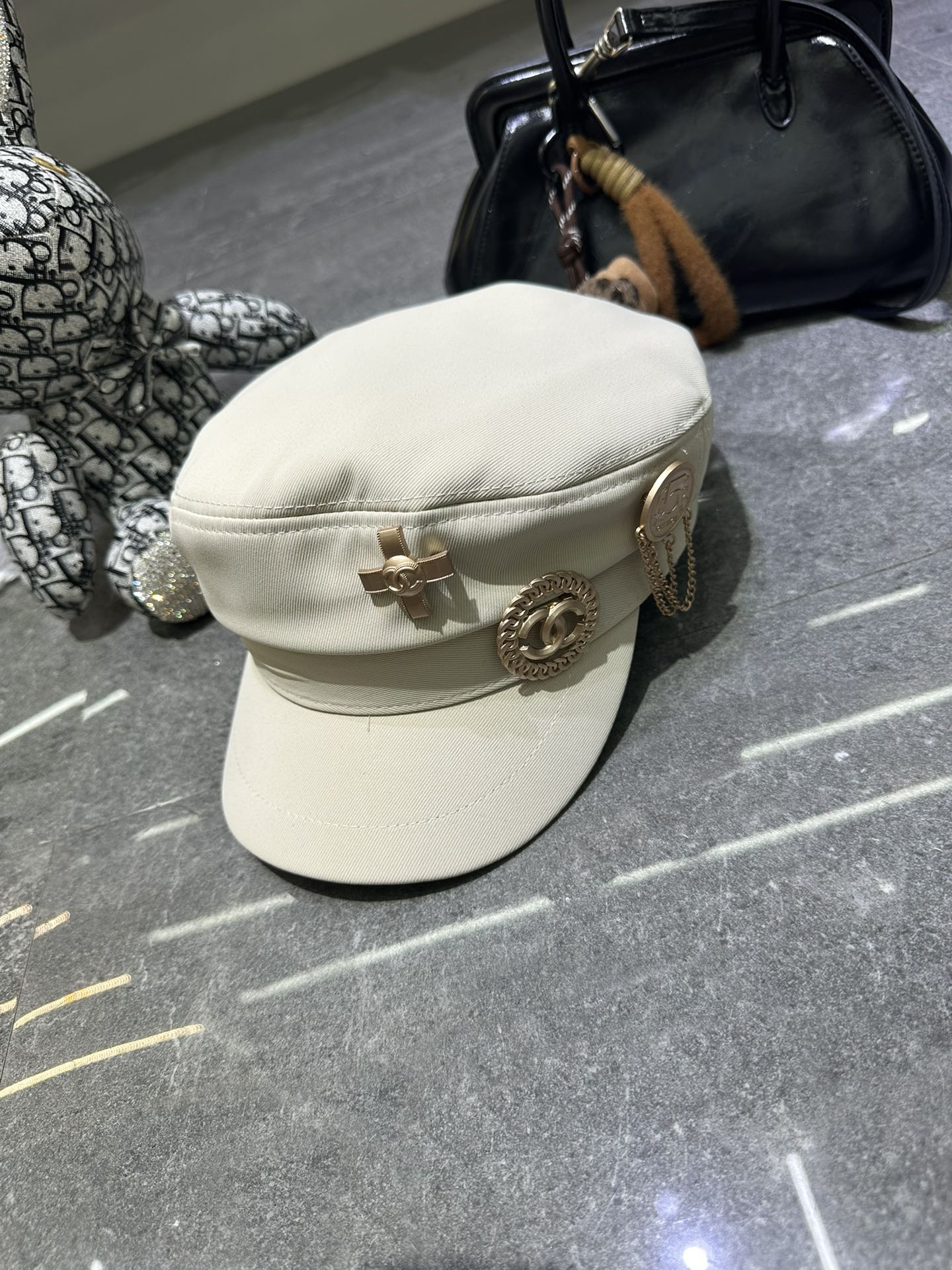 🎀香奈儿爆款胸针套装经典军帽