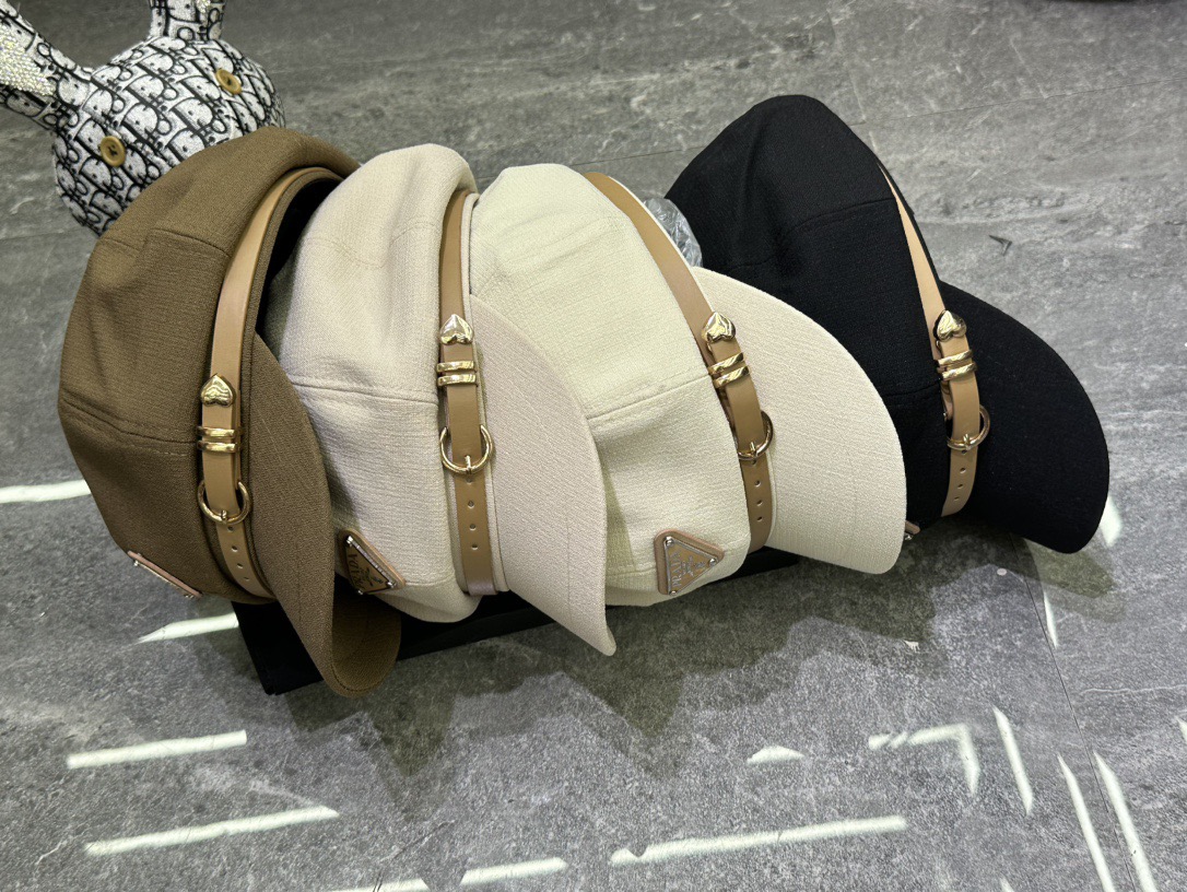Prada 八角帽