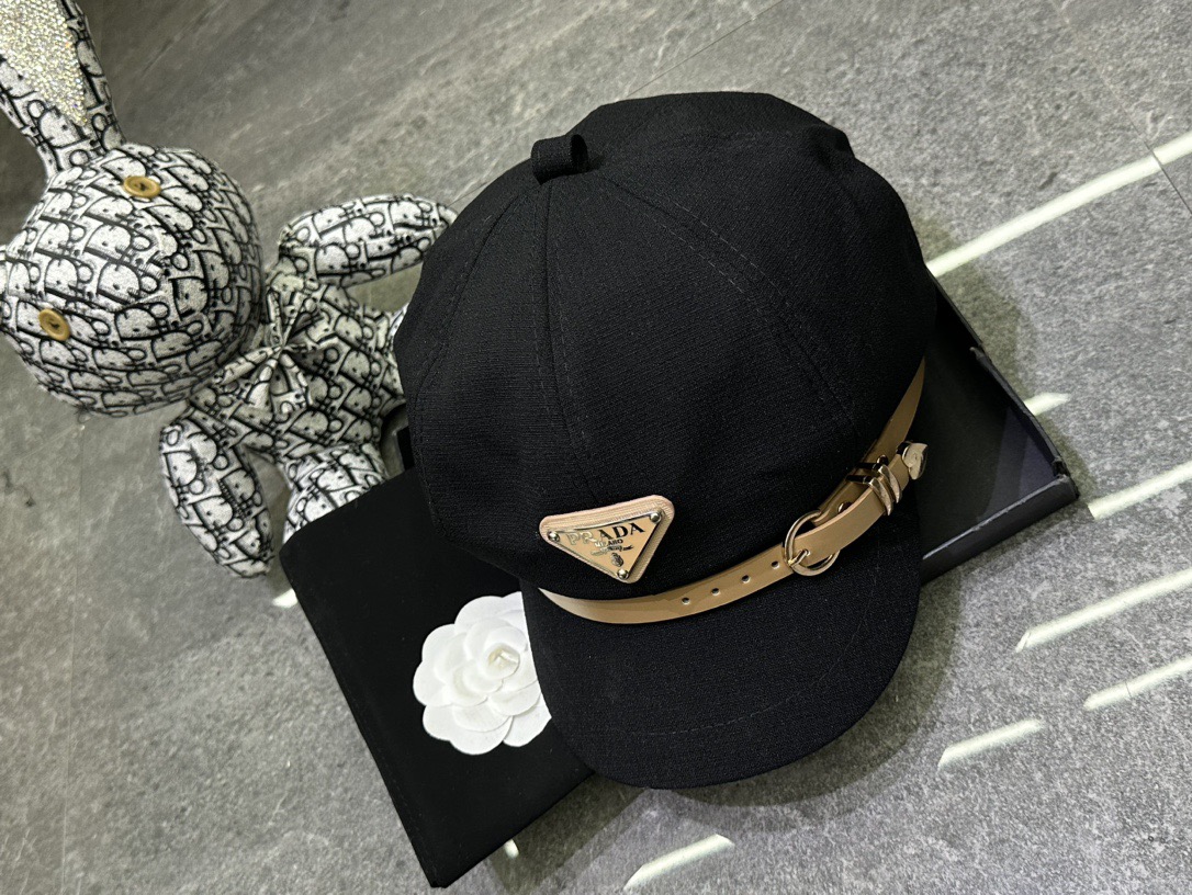 Prada 八角帽