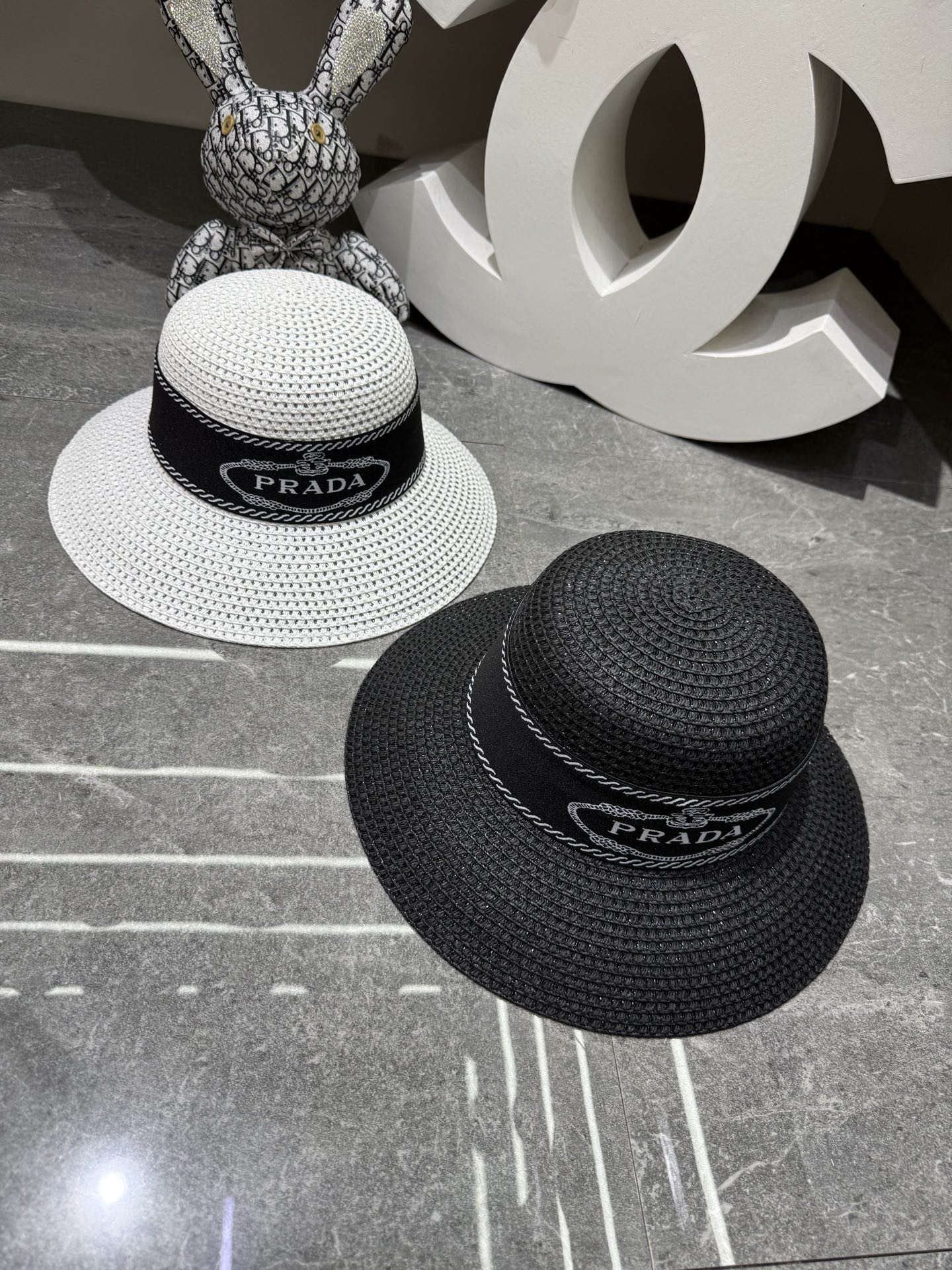 Prada 发带盆帽‼