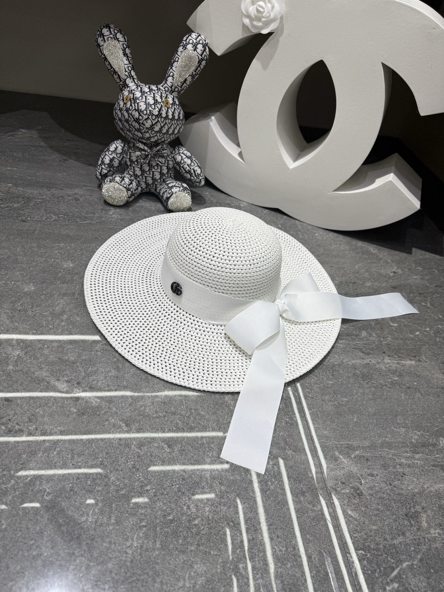 Gucci 春夏 绑带蝴蝶结 ‼