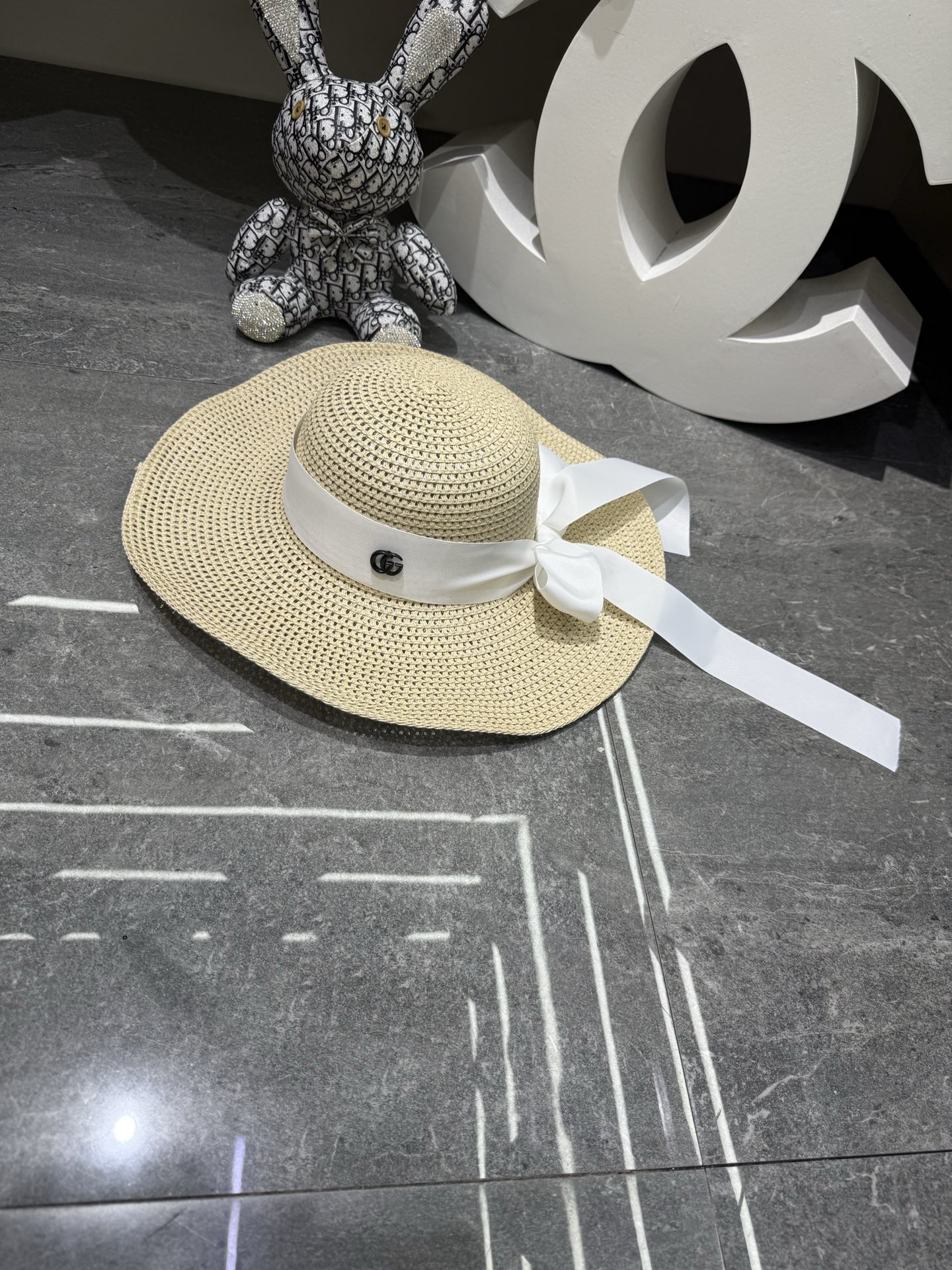 Gucci 春夏 绑带蝴蝶结 ‼