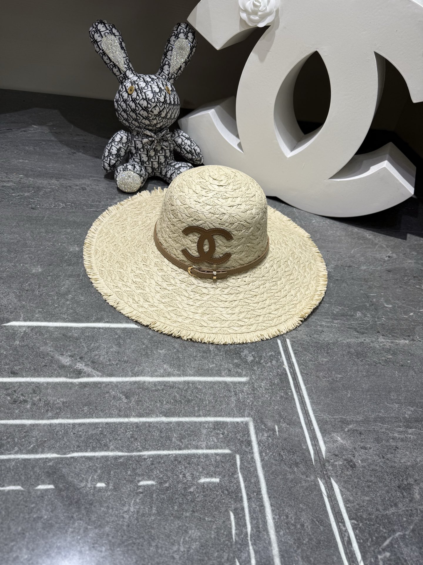 Chanel 手工编织大沿帽‼ ‼