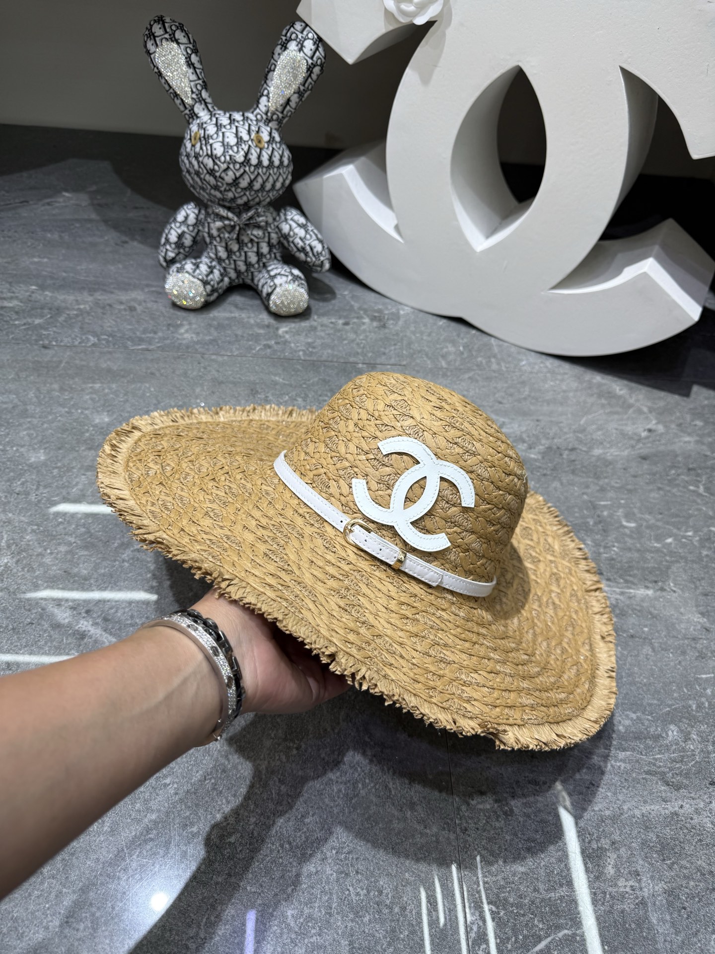 Chanel 手工编织大沿帽‼ ‼