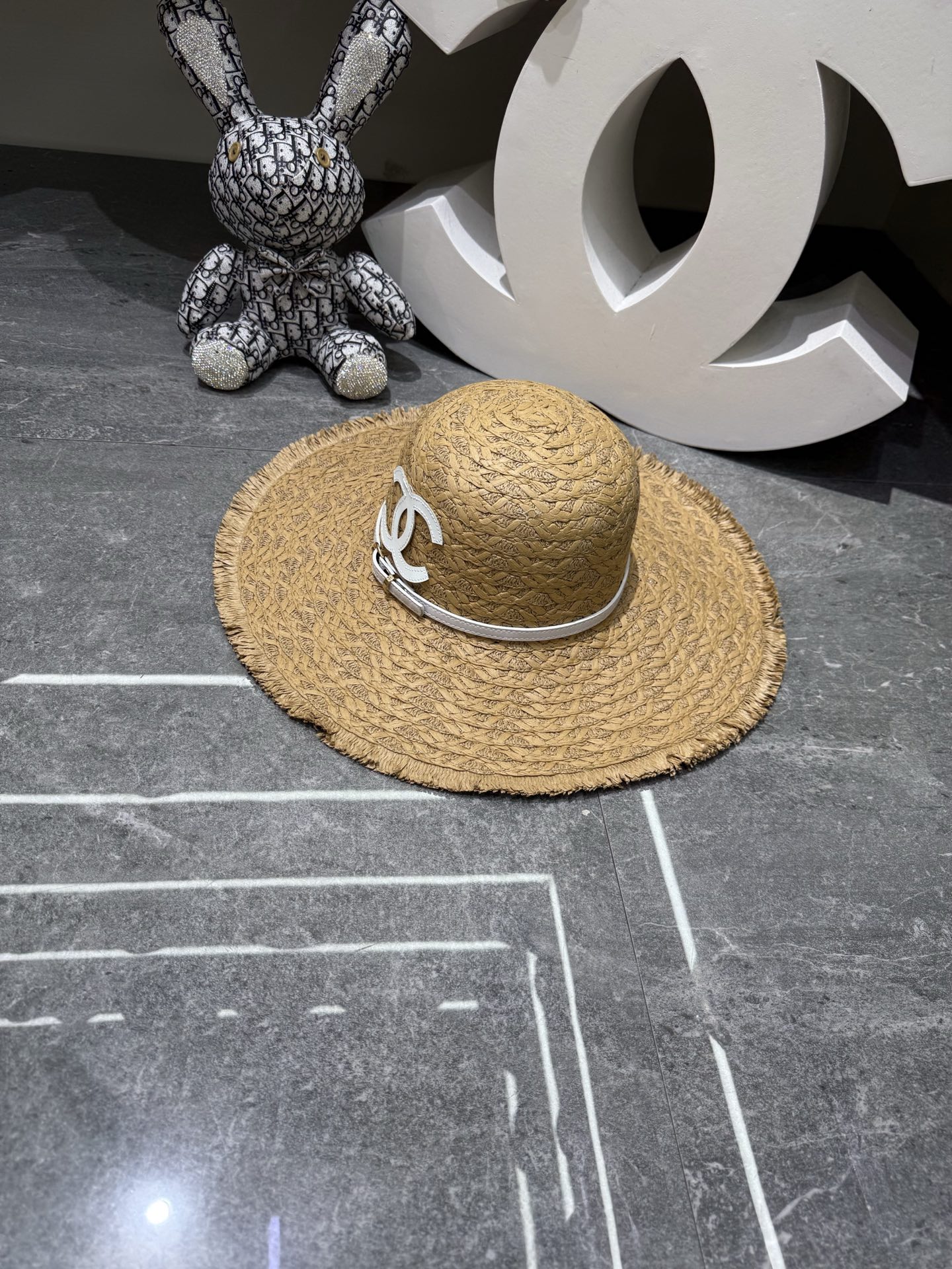 Chanel 手工编织大沿帽‼ ‼
