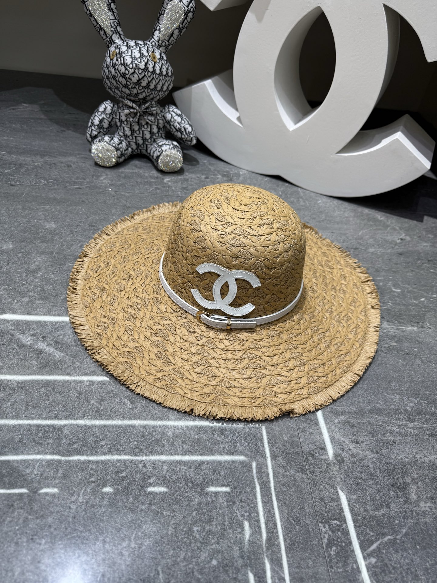 Chanel 手工编织大沿帽‼ ‼