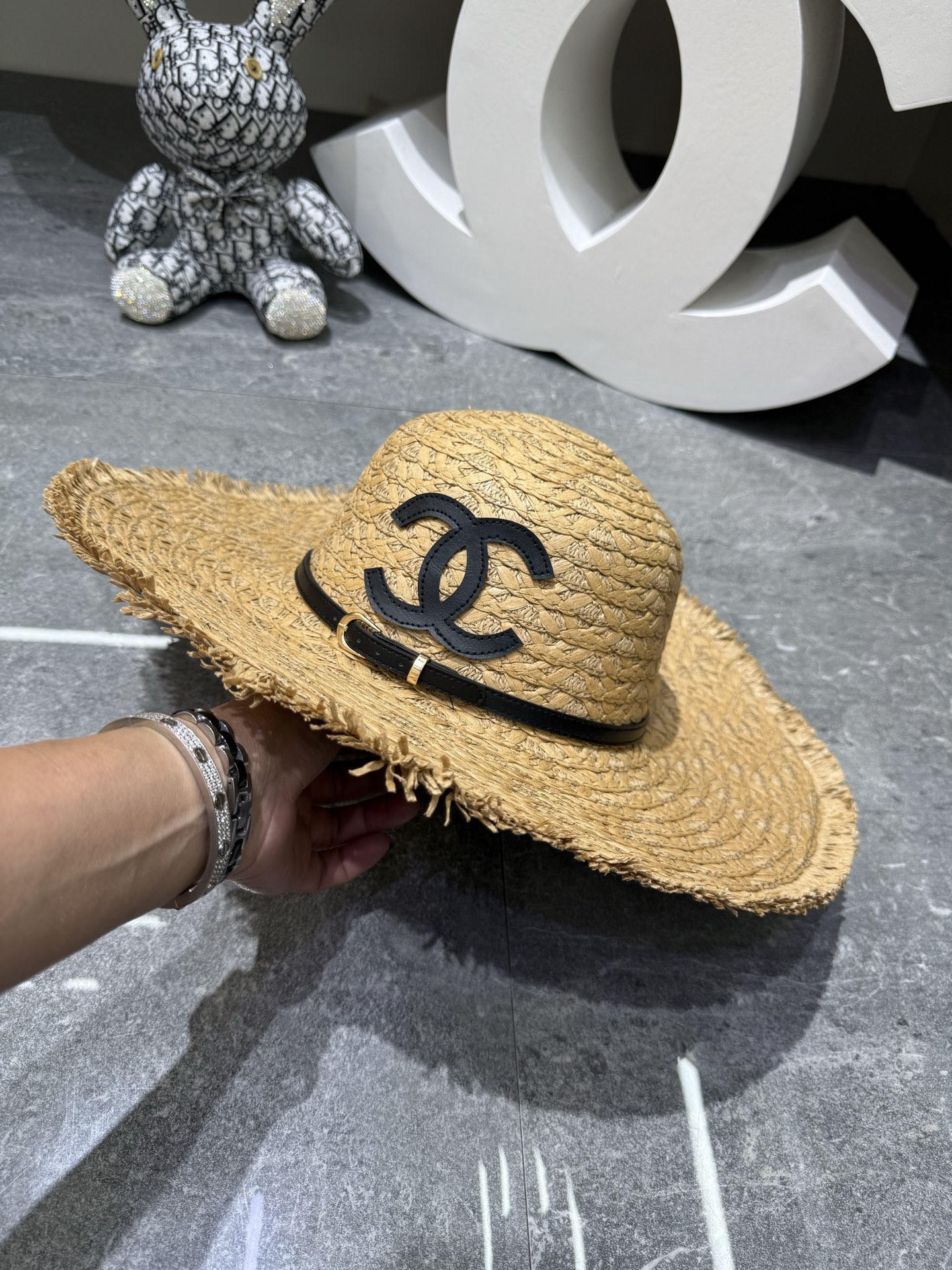 Chanel 手工编织大沿帽‼ ‼