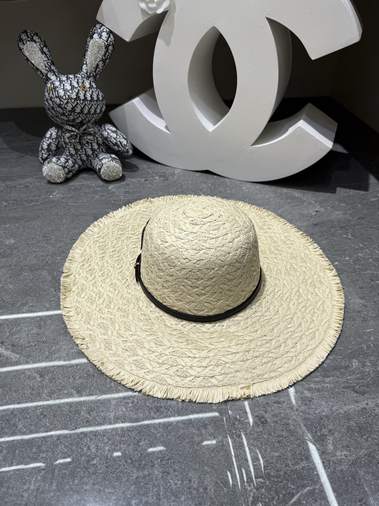 Chanel 手工编织大沿帽‼ ‼