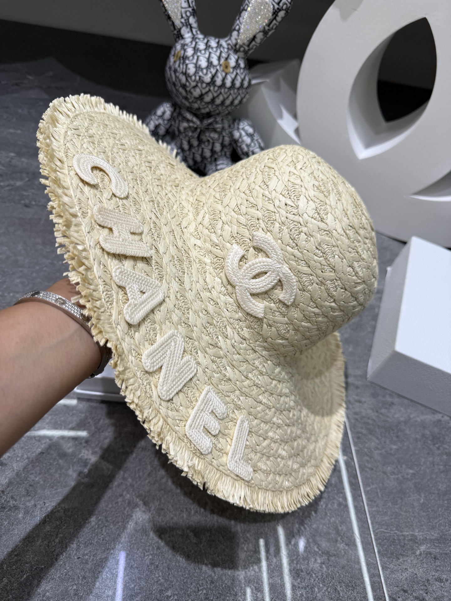 Chanel 磨毛边大沿帽 ‼