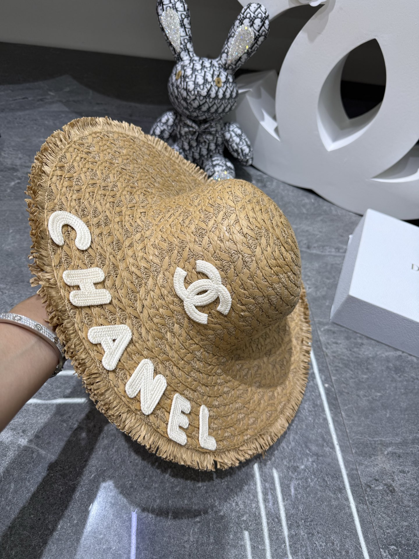 Chanel 磨毛边大沿帽 ‼