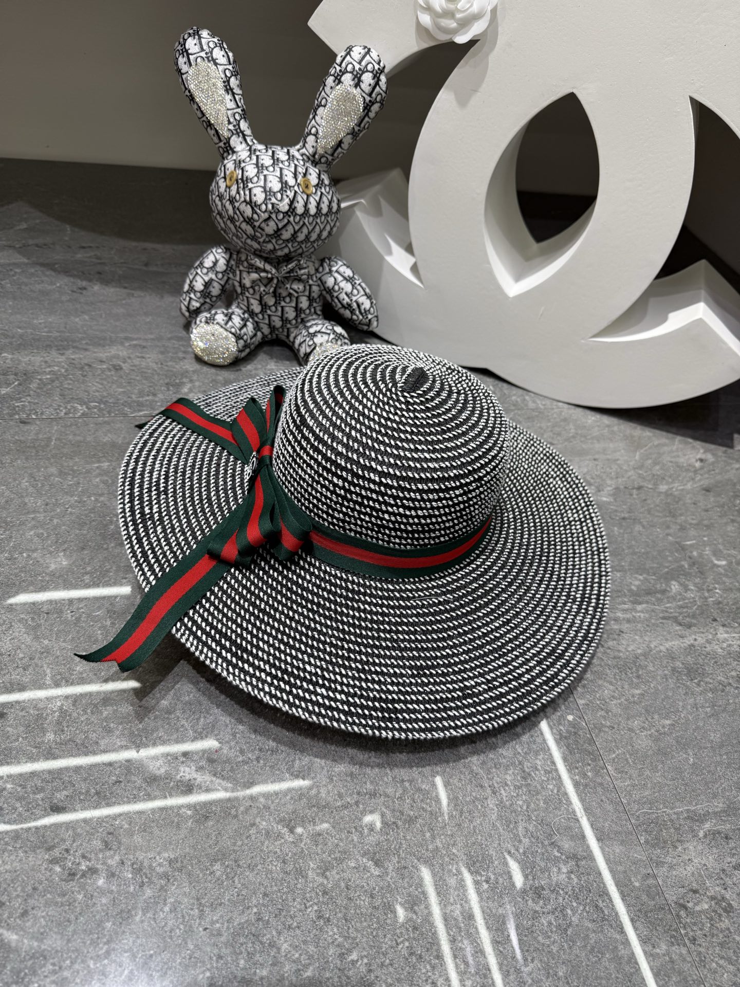 Gucci 新品 蝴蝶结 ‼