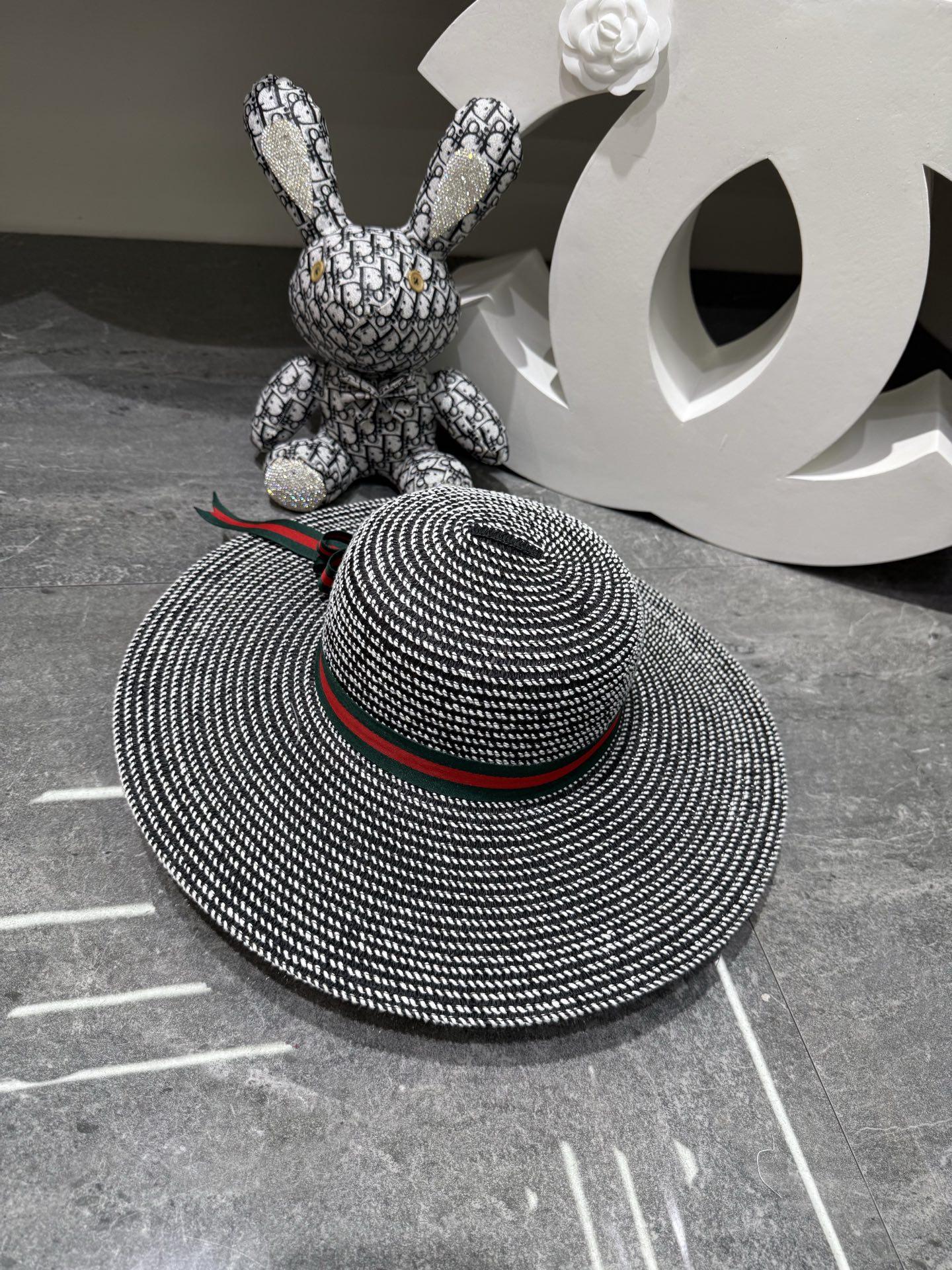 Gucci 新品 蝴蝶结 ‼