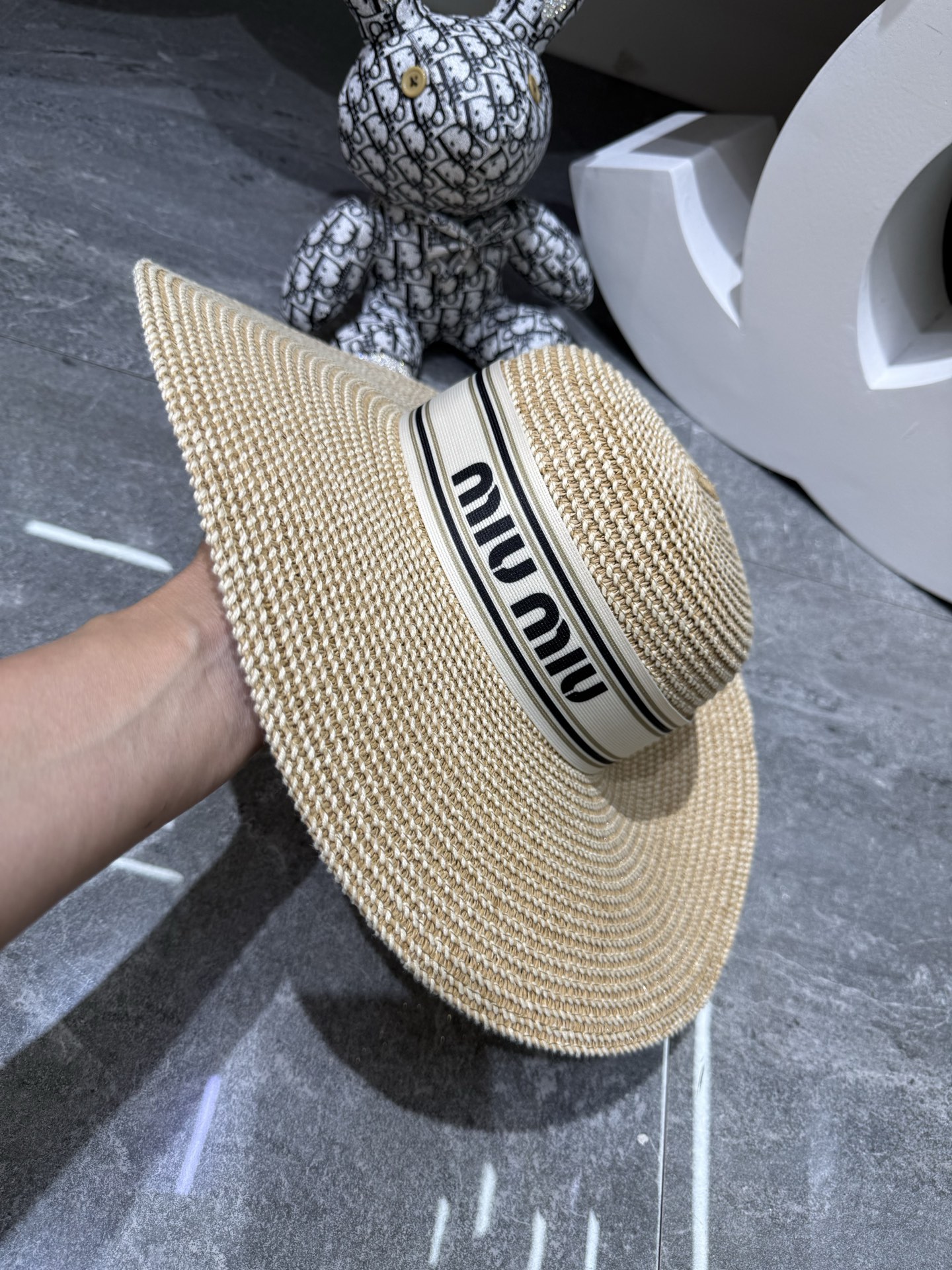 Miu Miu 新品 棉纱大沿帽 ‼ ‼