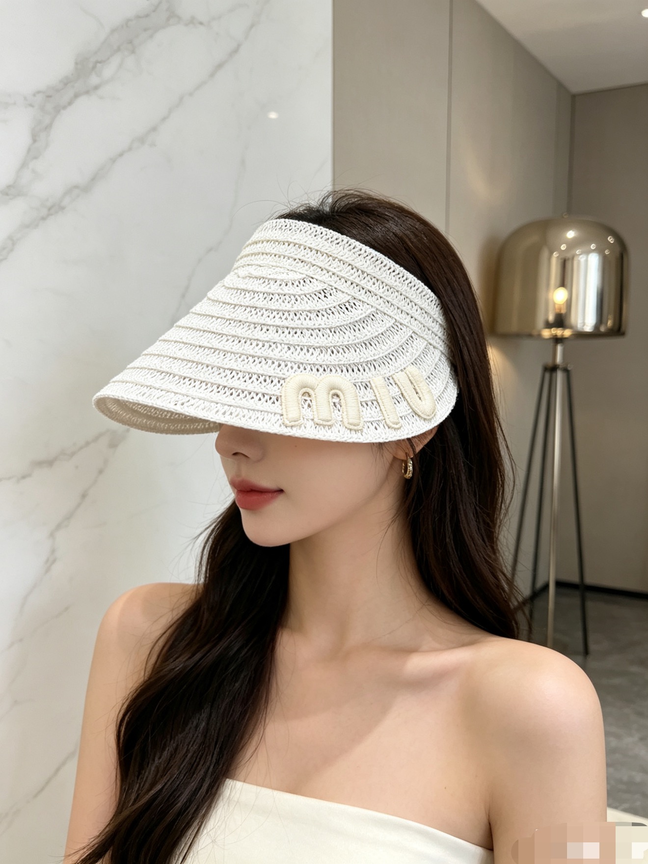 NO:897196,Special price with dust bag [MIUMIU Miu Miu] 2026 new exclusive sun visor empty top hat, sun visor and versatile ~ casual street hat straw hat fisherman hat baseball cap, hat, miumiu, espadrilles, hats19860909特价配防尘袋【MIUMIU缪缪】2026新款独家遮阳帽空顶帽,遮阳百搭～休闲出街神器帽子草帽渔夫帽棒球帽,帽子,miumiu,espadrilles,hats,hat