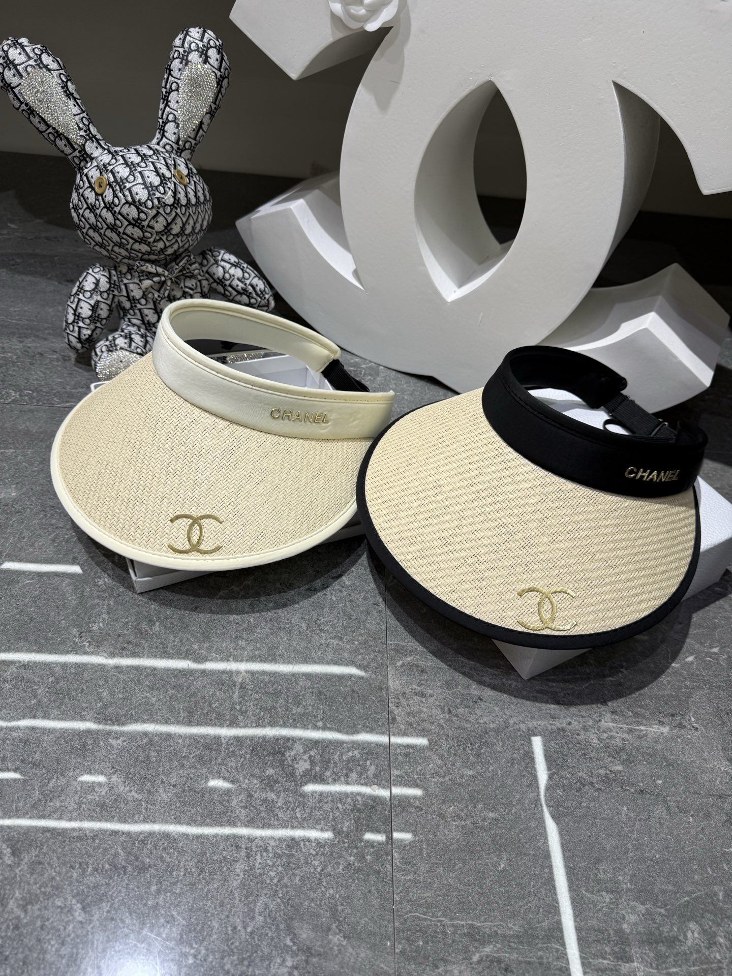 💛配防尘袋 【CHANEL香奈儿】 2026新款编织空顶帽，🔆遮阳百搭～休闲出街神器