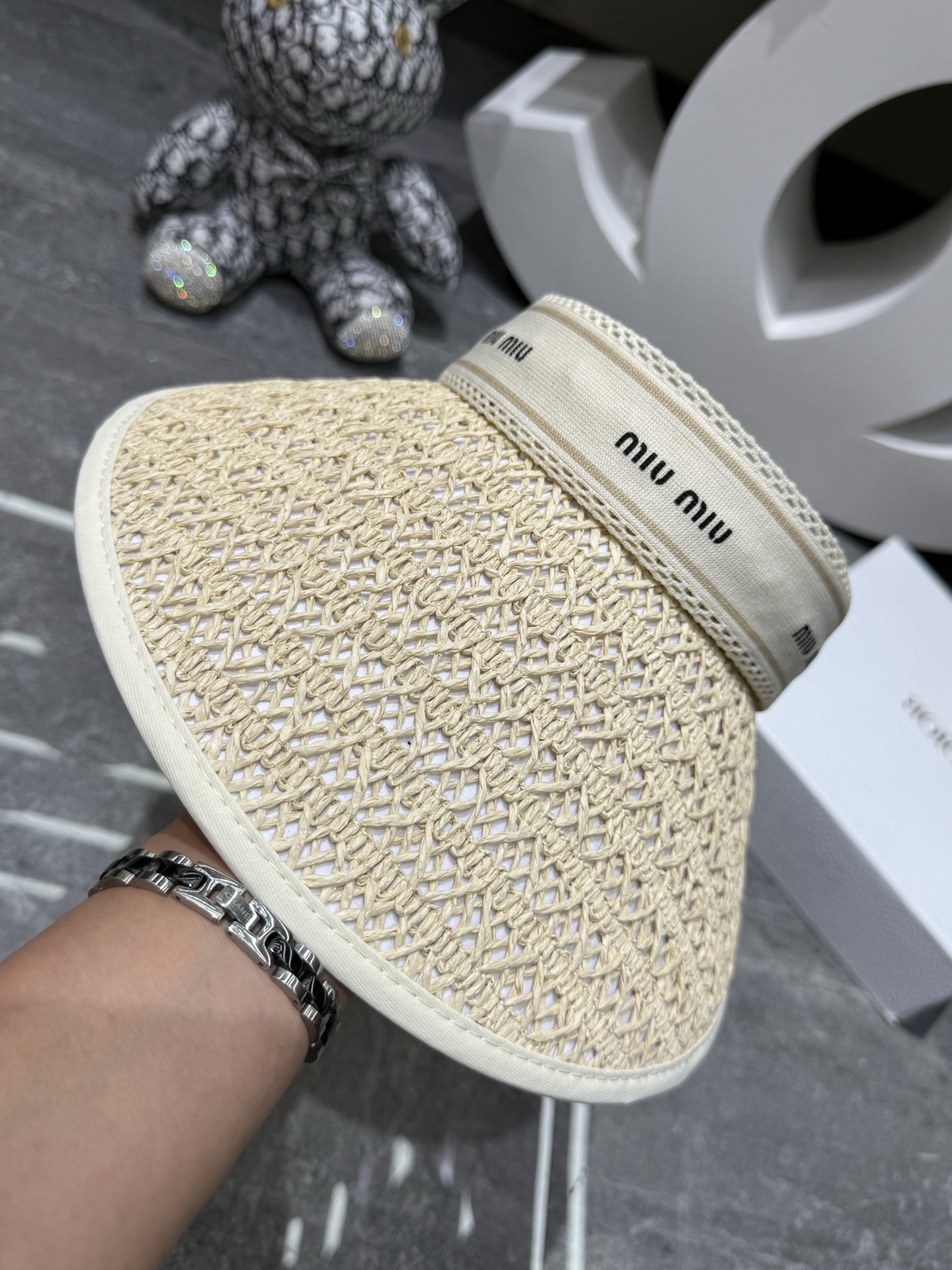 💛配防尘袋 【MIUMIU缪缪】 2026新款编织遮阳帽空顶帽，🔆遮阳百搭～休闲出街神器