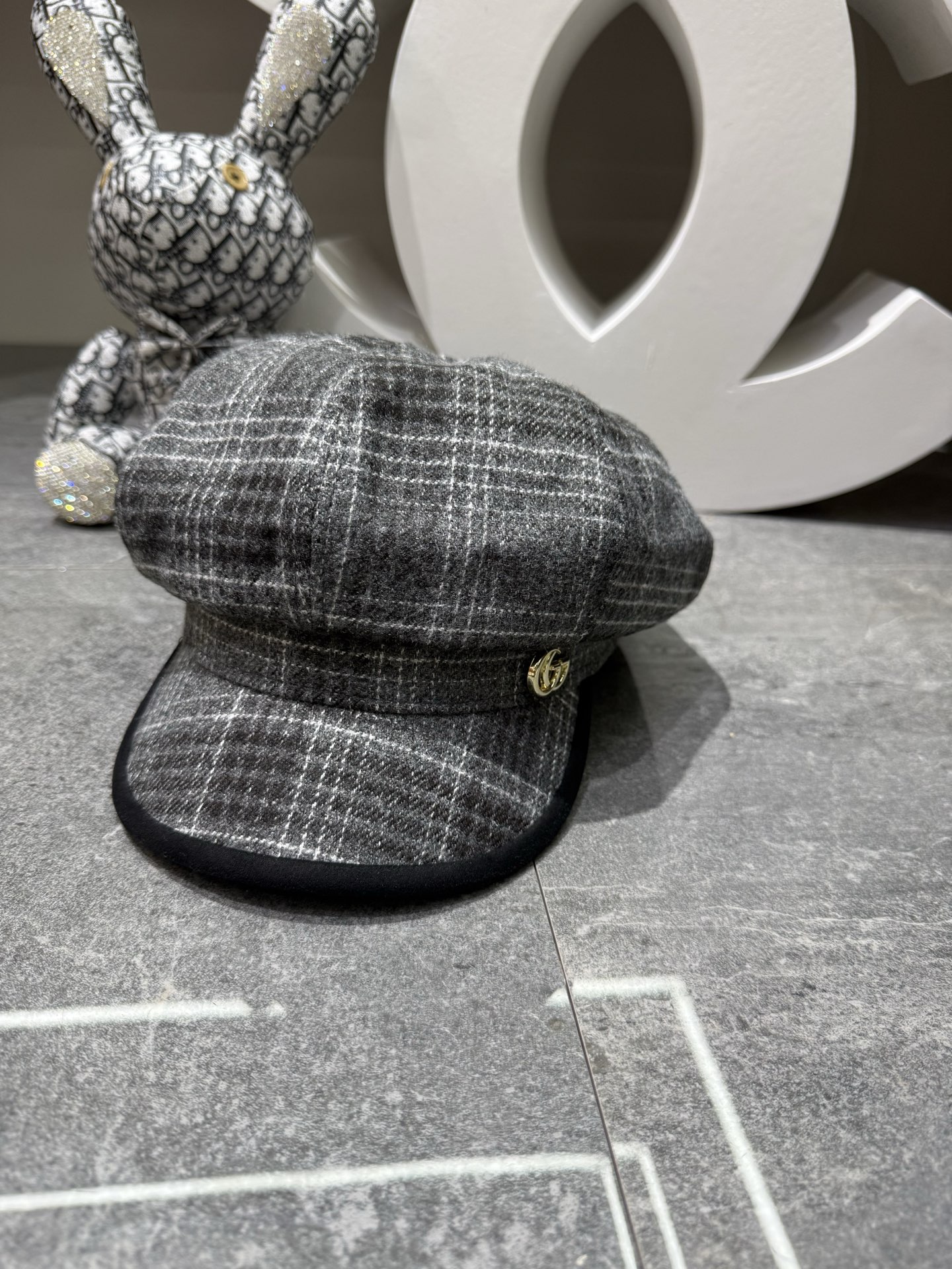 💛配防尘袋【GUCCI古驰】2026早秋新款格纹羊毛八角军帽 复古文艺的一款～新品上架