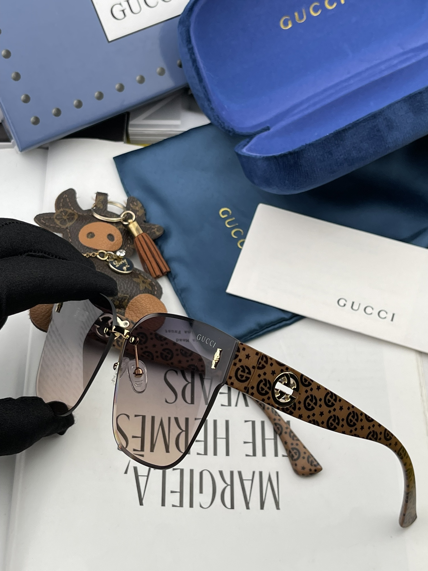 GUCCI2024开春新款潮流爆款时尚方框太阳镜高品质佩戴舒适网红潮款墨镜型号G5220