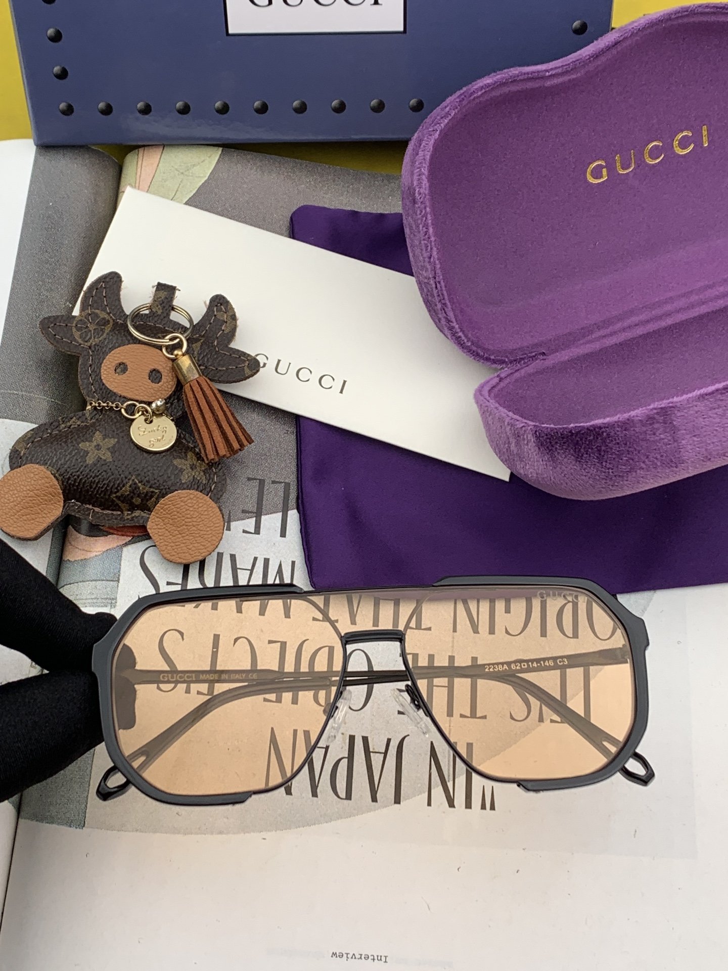 Gucci古奇新款连体驶驾镜墨镜出行必众备多明星同款太阳镜男女太士阳镜飞行型号G011