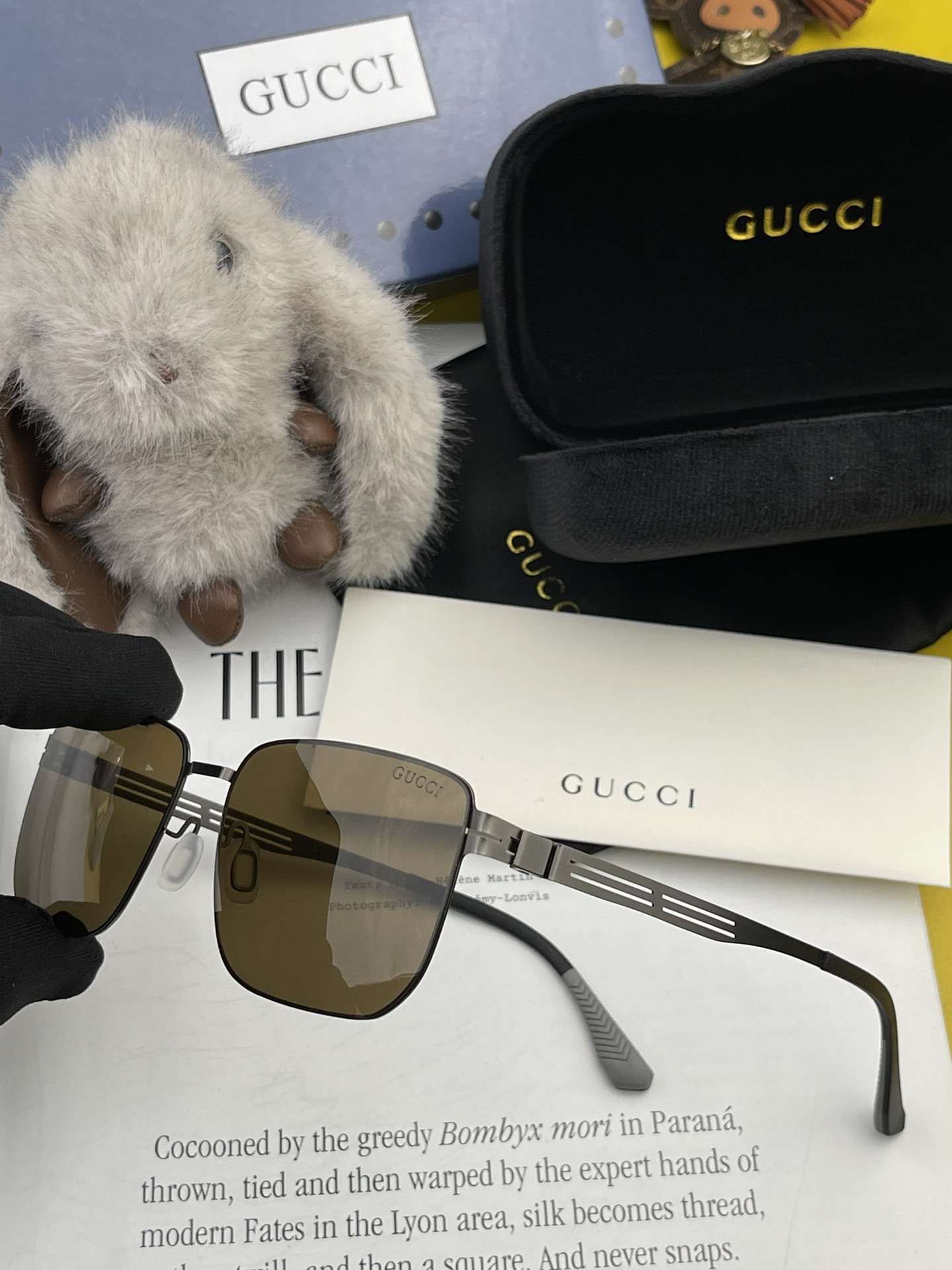 ️GUCCI2023新款男女情侣款太阳镜多边形墨镜iP电镀永不褪色超轻超有弹性整幅眼镜无螺丝重要的是压不