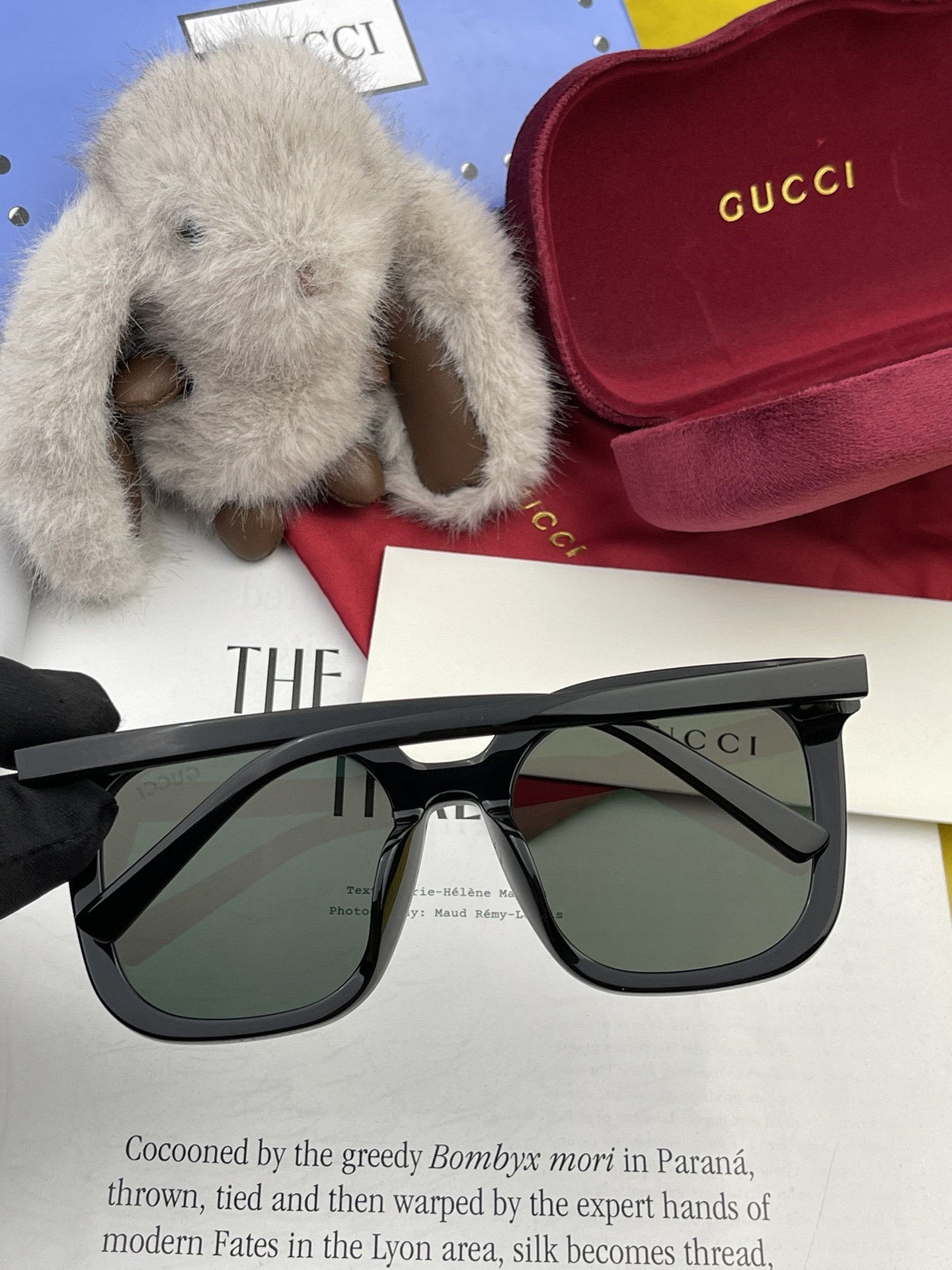 GUCCI2024开春新款一体镜大框太阳镜男女同款爆款大框尼龙太阳镜超逼格超酷镜腿品牌设计感强nice型