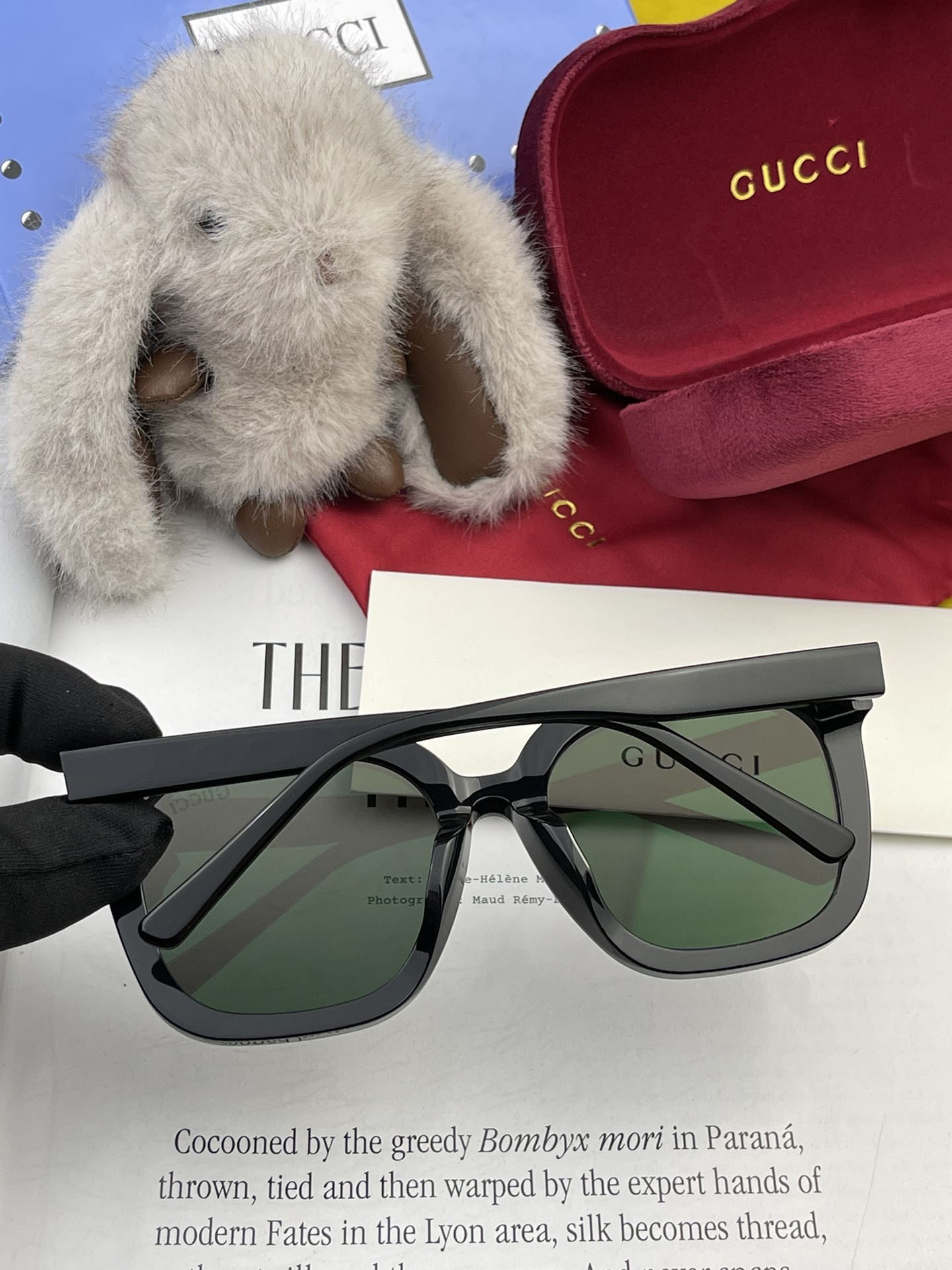 GUCCI2024开春新款一体镜大框太阳镜男女同款爆款大框尼龙太阳镜超逼格超酷镜腿品牌设计感强nice型