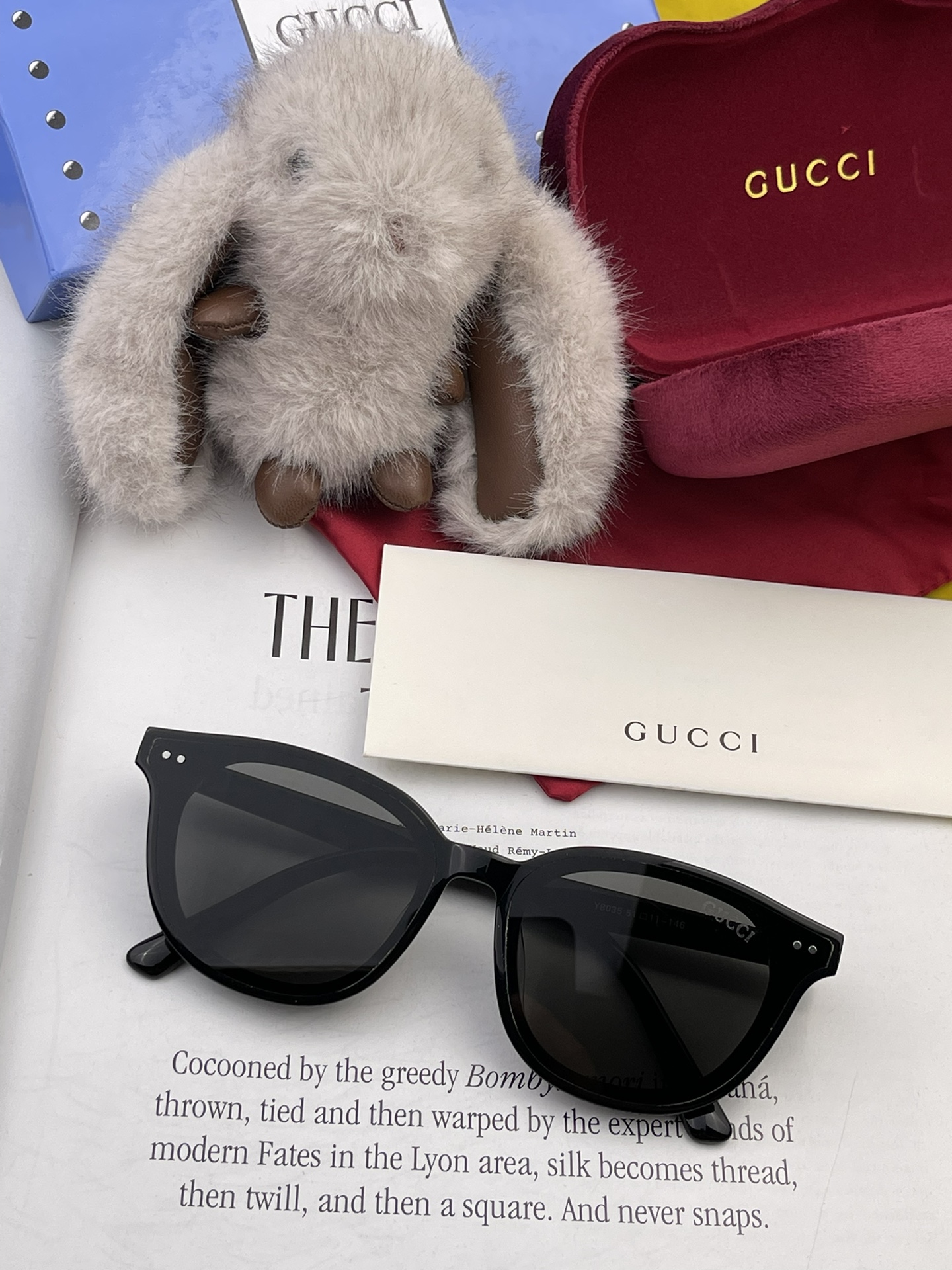 GUCCI2024开春新款一体镜小框太阳镜男女同款爆款大框尼龙太阳镜超逼格超酷镜腿品牌设计感强nice型