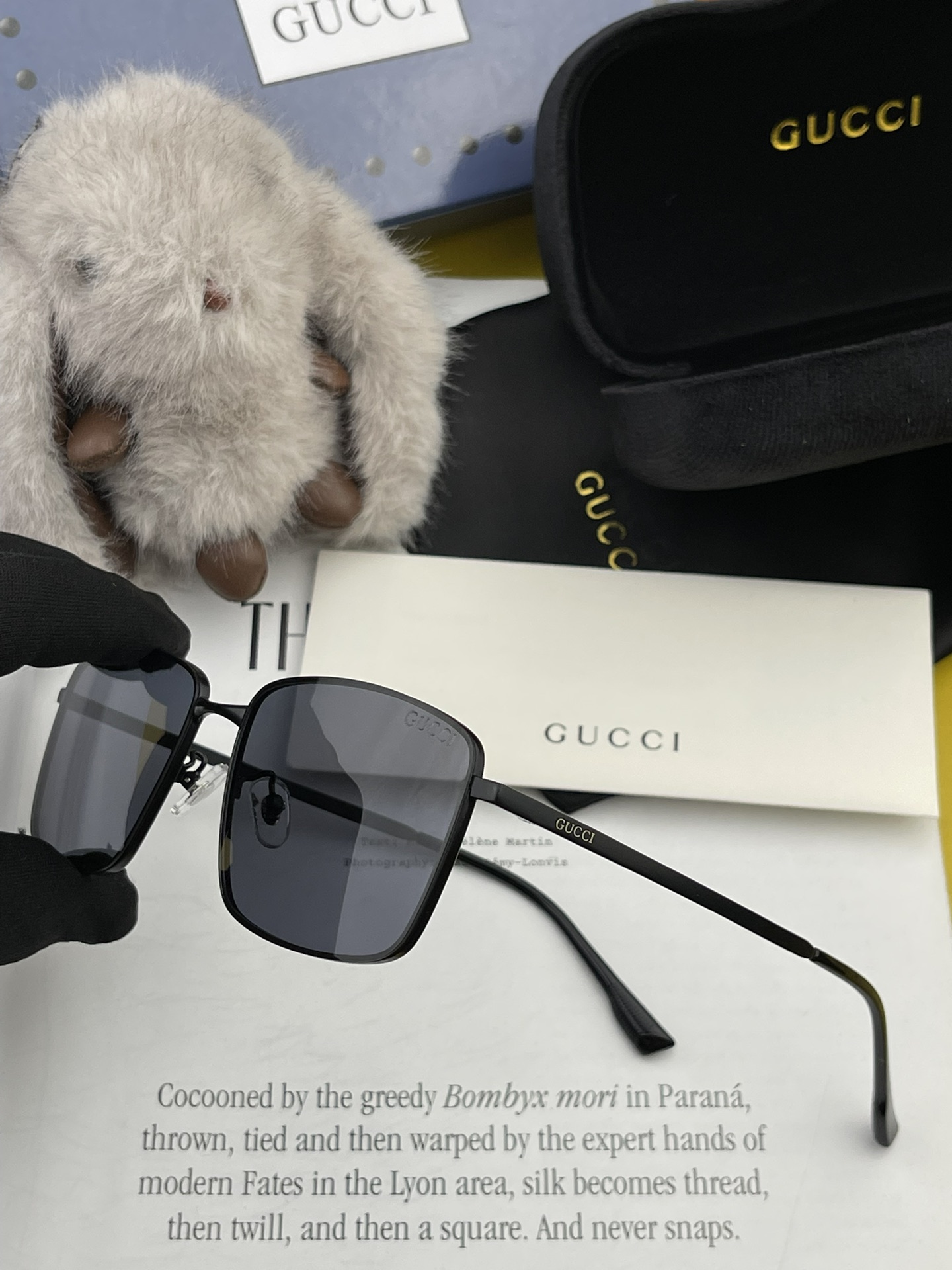 ️GUCCI2024新款男女情侣款太阳镜多边形墨镜iP电镀永不褪色超轻超有弹性整幅眼镜无螺丝重要的是压不