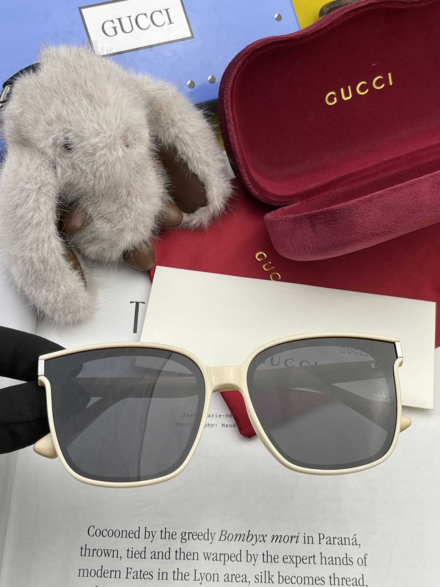 Gucci古奇新款连体驶驾镜墨镜出行必众备多明星同款太阳镜男女太士阳镜飞行型号G12028
