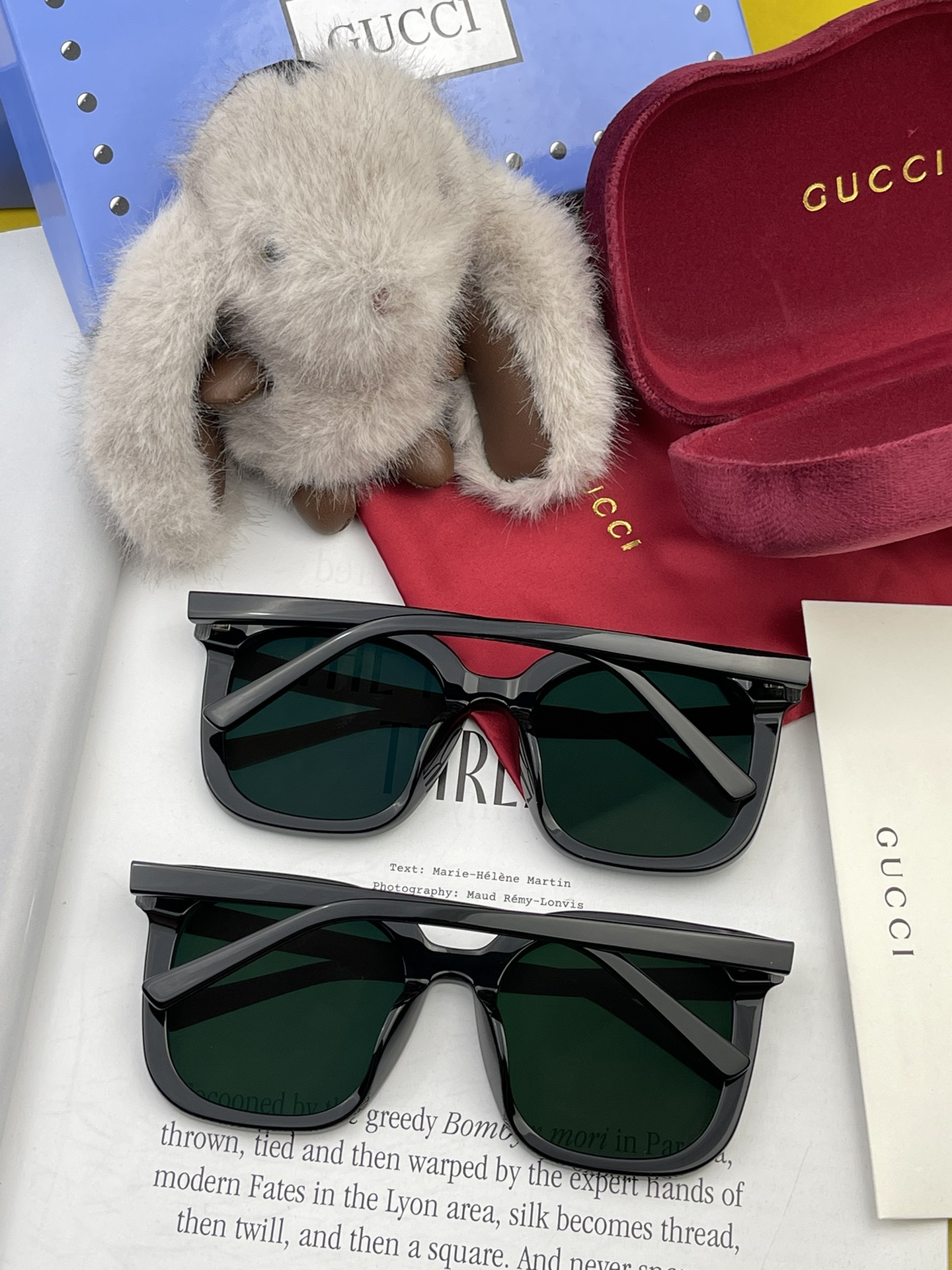 GUCCI2024开春新款一体镜大框太阳镜男女同款爆款大框尼龙太阳镜超逼格超酷镜腿品牌设计感强nice型