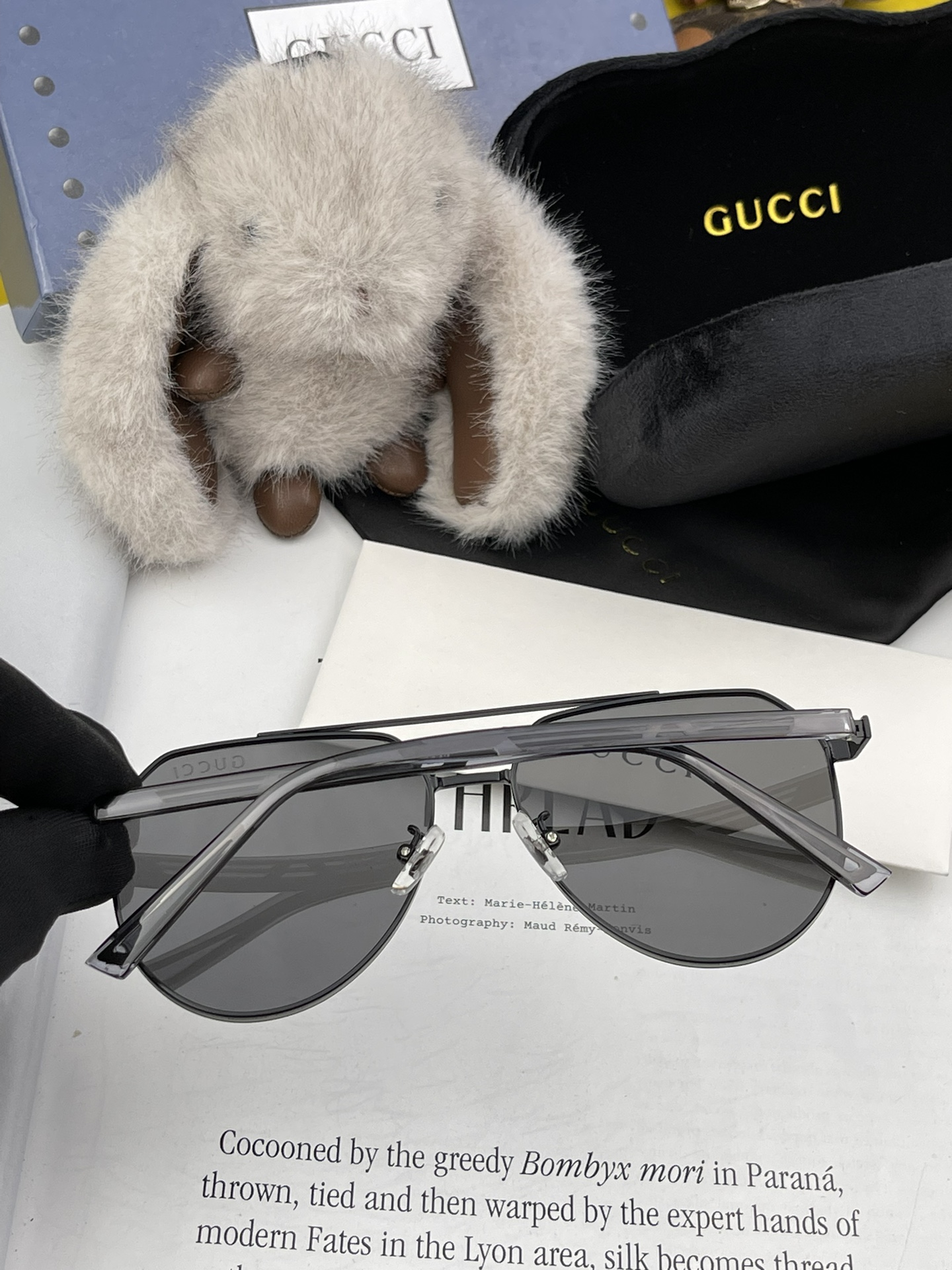 GUCCI-2024新款男情女侣款太阳iP电镀不永褪色卖点超轻有超弹性整幅眼镜无丝螺重要的是压不坏镜片高