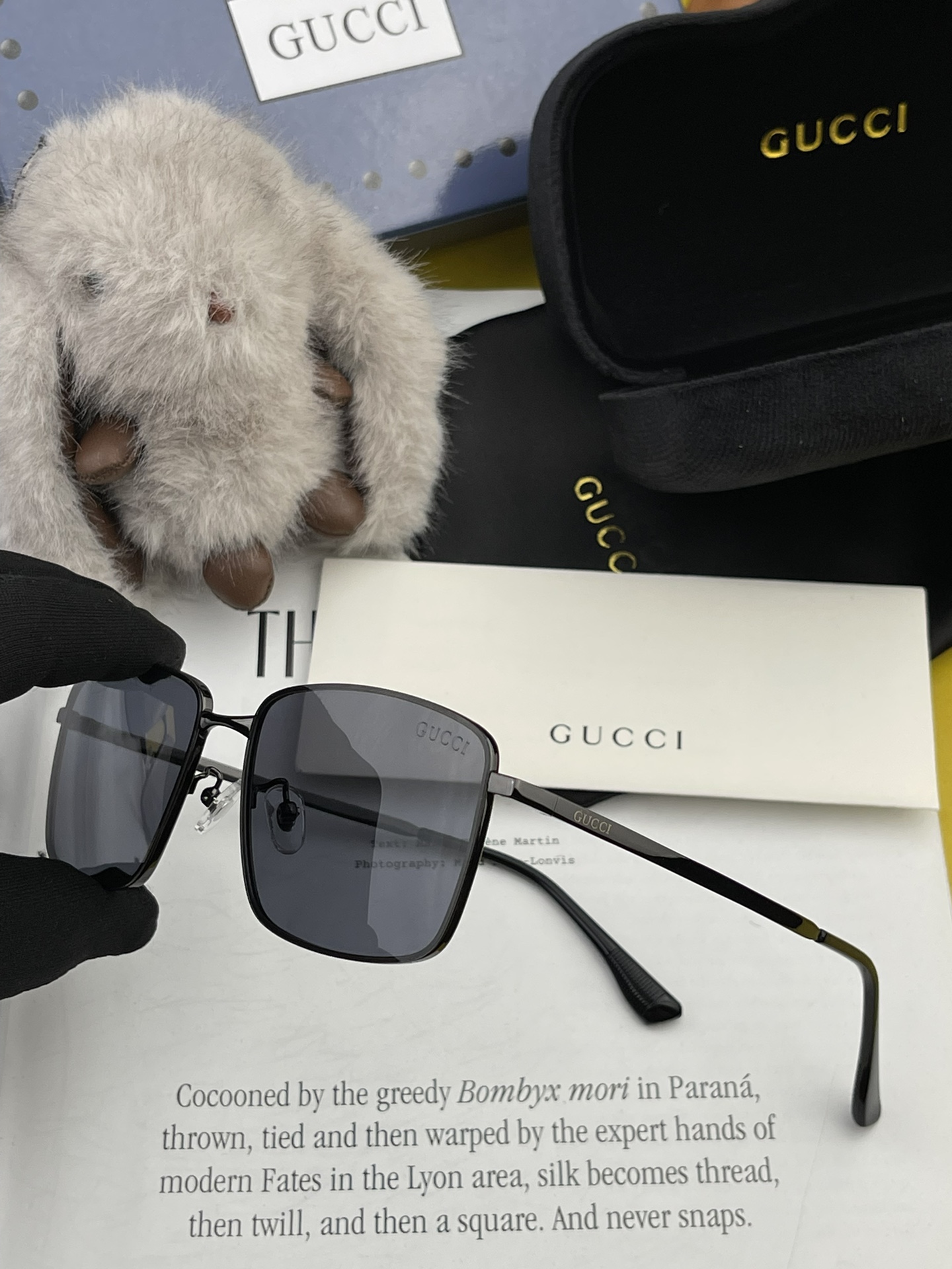 ️GUCCI2024新款男女情侣款太阳镜多边形墨镜iP电镀永不褪色超轻超有弹性整幅眼镜无螺丝重要的是压不