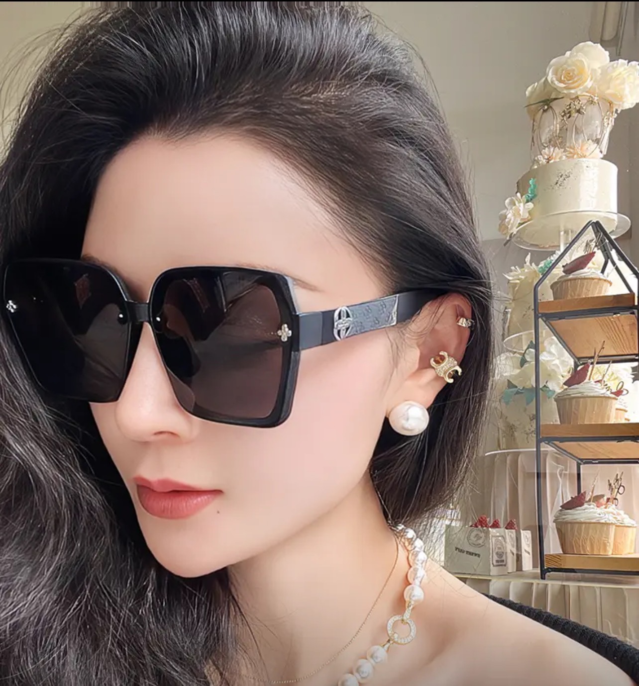 NO:266911,LV New spring model trendy fashion square frame sunglasses High quality comfortable to wear Internet celebrity trendy sunglasses Model L2200 glasses sunglasses, glasses, louis vuitton19860909LV 开春新款 潮流爆款 时尚方框太阳镜 高品质 佩戴舒适 网红潮款墨镜 型号L2200眼镜墨镜太阳镜,眼镜,louis vuitton,glasses