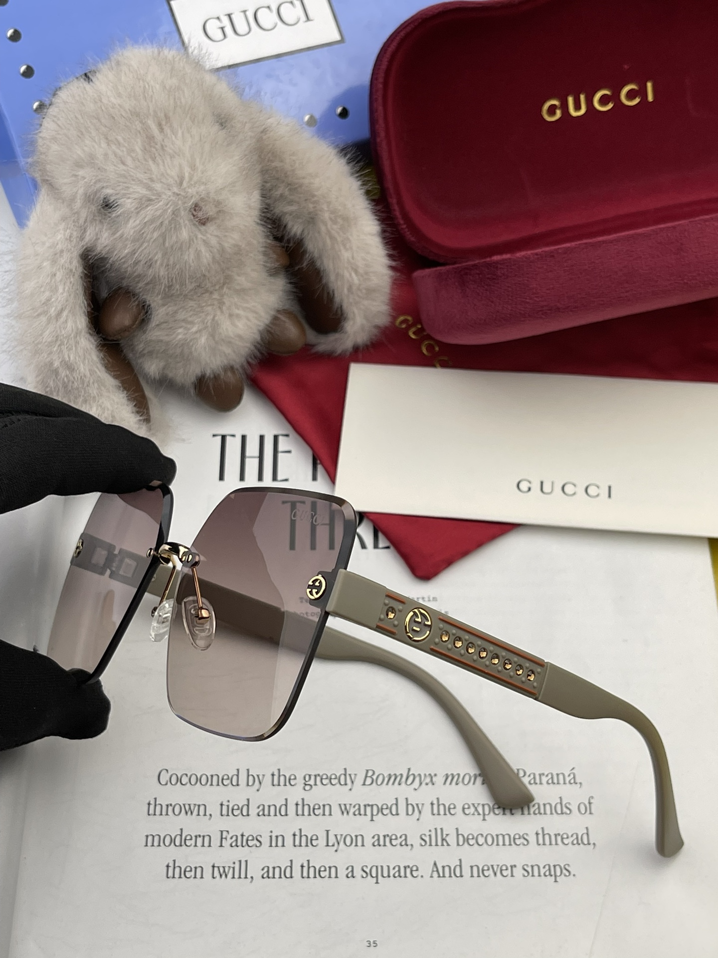 GUCCI2024开春新款潮流爆款时尚方框太阳镜高品质佩戴舒适网红潮款墨镜型号G9100