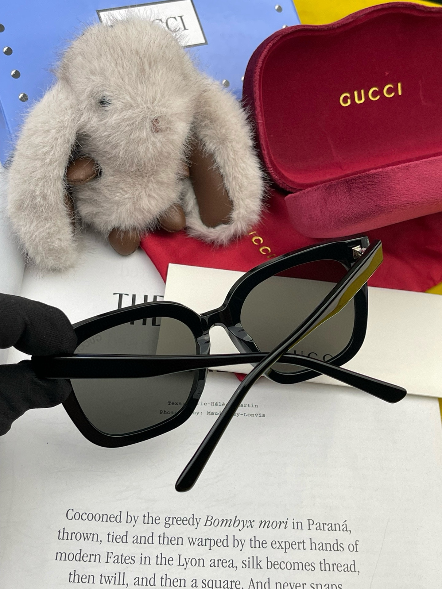 GUCCI2024开春新款一体镜大框太阳镜男女同款爆款大框尼龙太阳镜超逼格超酷镜腿品牌设计感强nice型