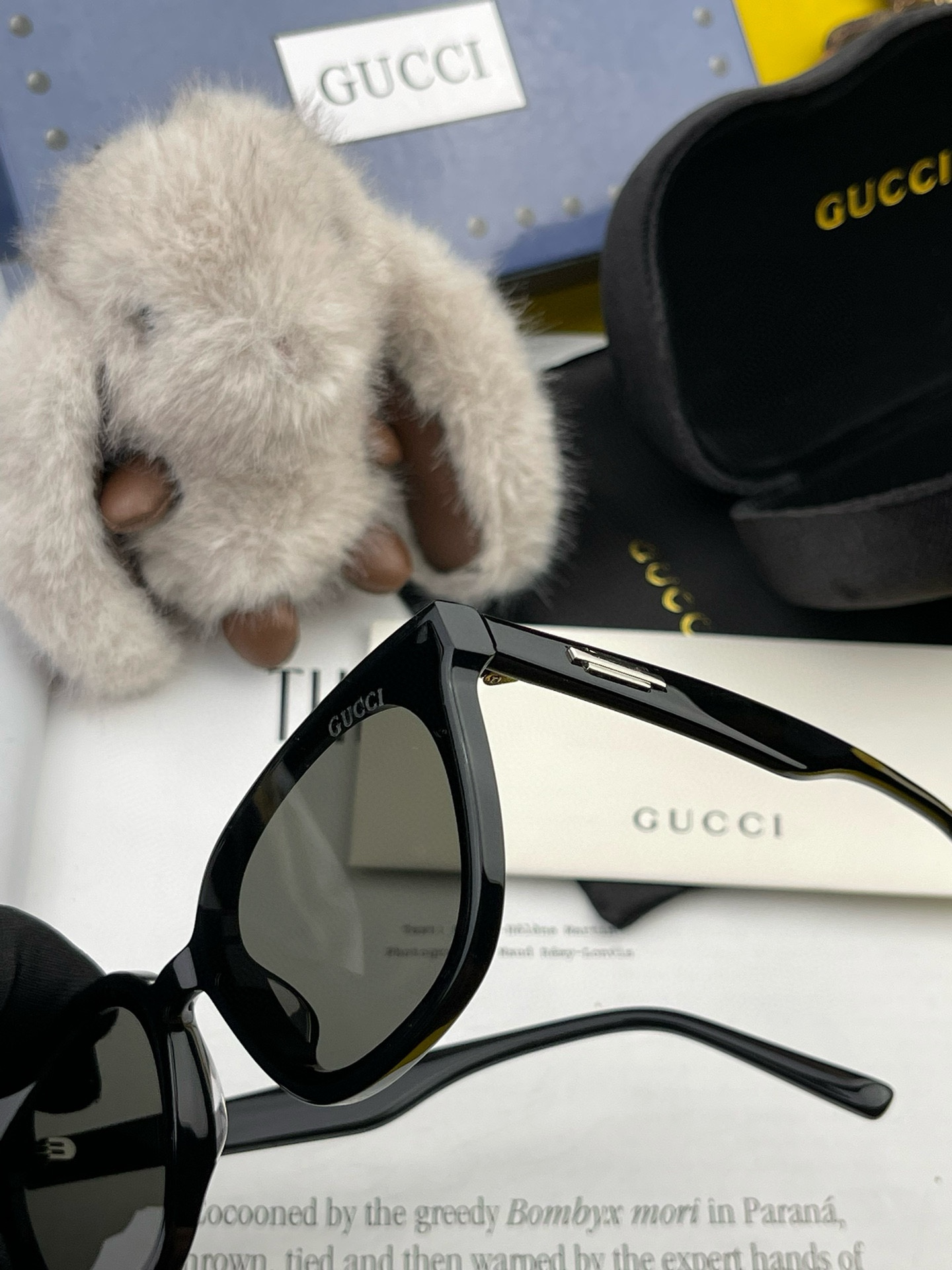 GUCCI2024开春新款一体镜大框太阳镜男女同款爆款大框尼龙太阳镜超逼格超酷镜腿品牌设计感强nice型