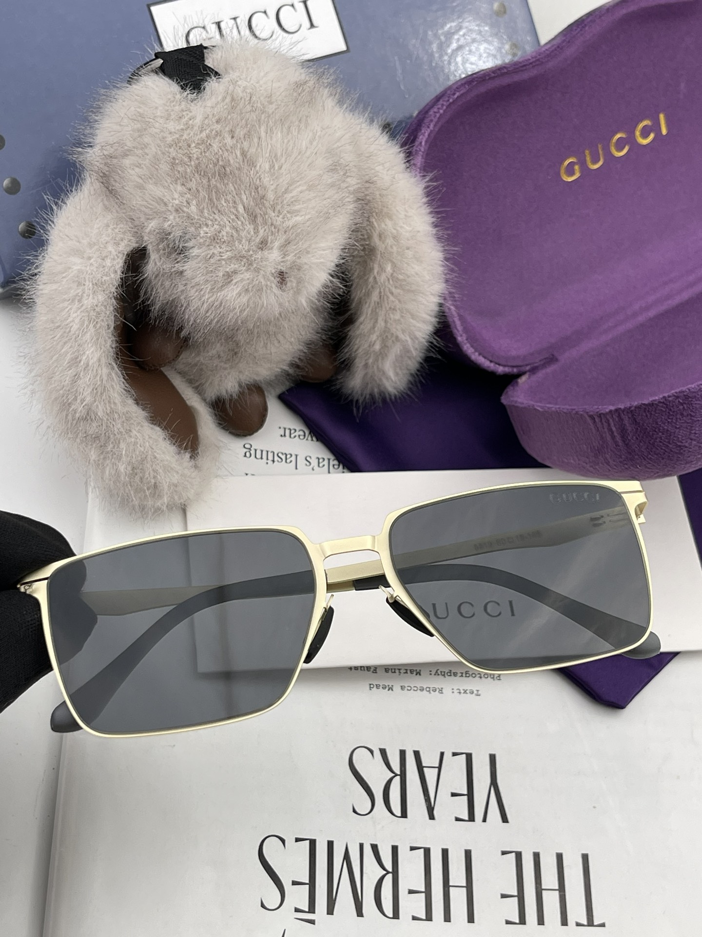 ️GUCCI2024新款男女情侣款太阳镜多边形墨镜iP电镀永不褪色超轻超有弹性整幅眼镜无螺丝重要的是压不