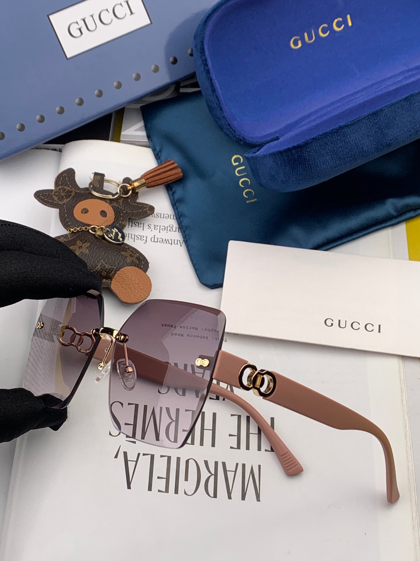 GUCCI2024开春新款潮流爆款时尚方框太阳镜高品质佩戴舒适网红潮款墨镜型号G1365