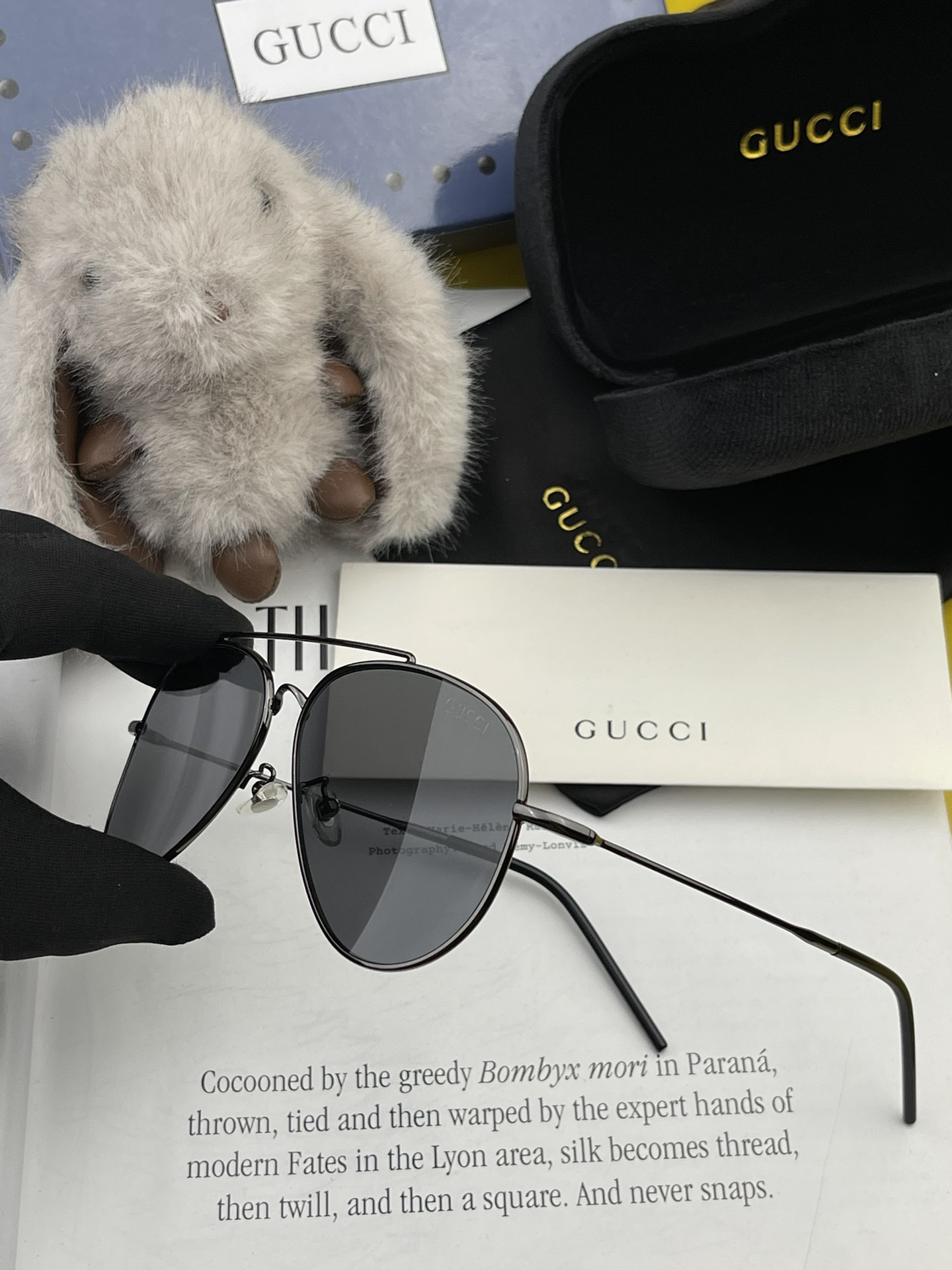 ️GUCCI2024新款男女情侣款太阳镜多边形墨镜iP电镀永不褪色超轻超有弹性整幅眼镜无螺丝重要的是压不