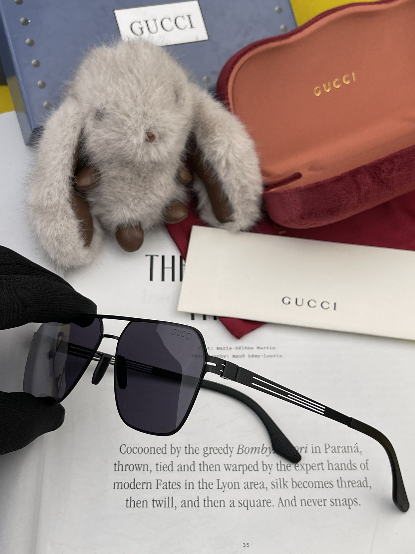 ️GUCCI2024新款男女情侣款太阳镜多边形墨镜iP电镀永不褪色超轻超有弹性整幅眼镜无螺丝重要的是压不