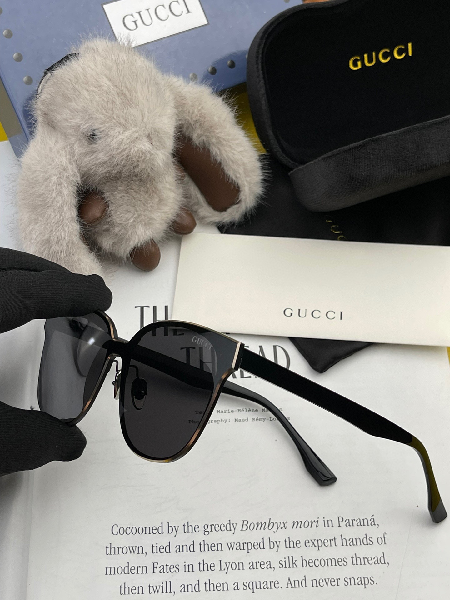 连体镜GUCCI2024开春新款一体镜大框太阳镜男女同款爆款大框尼龙太阳镜超逼格超酷镜腿品牌设计感强ni