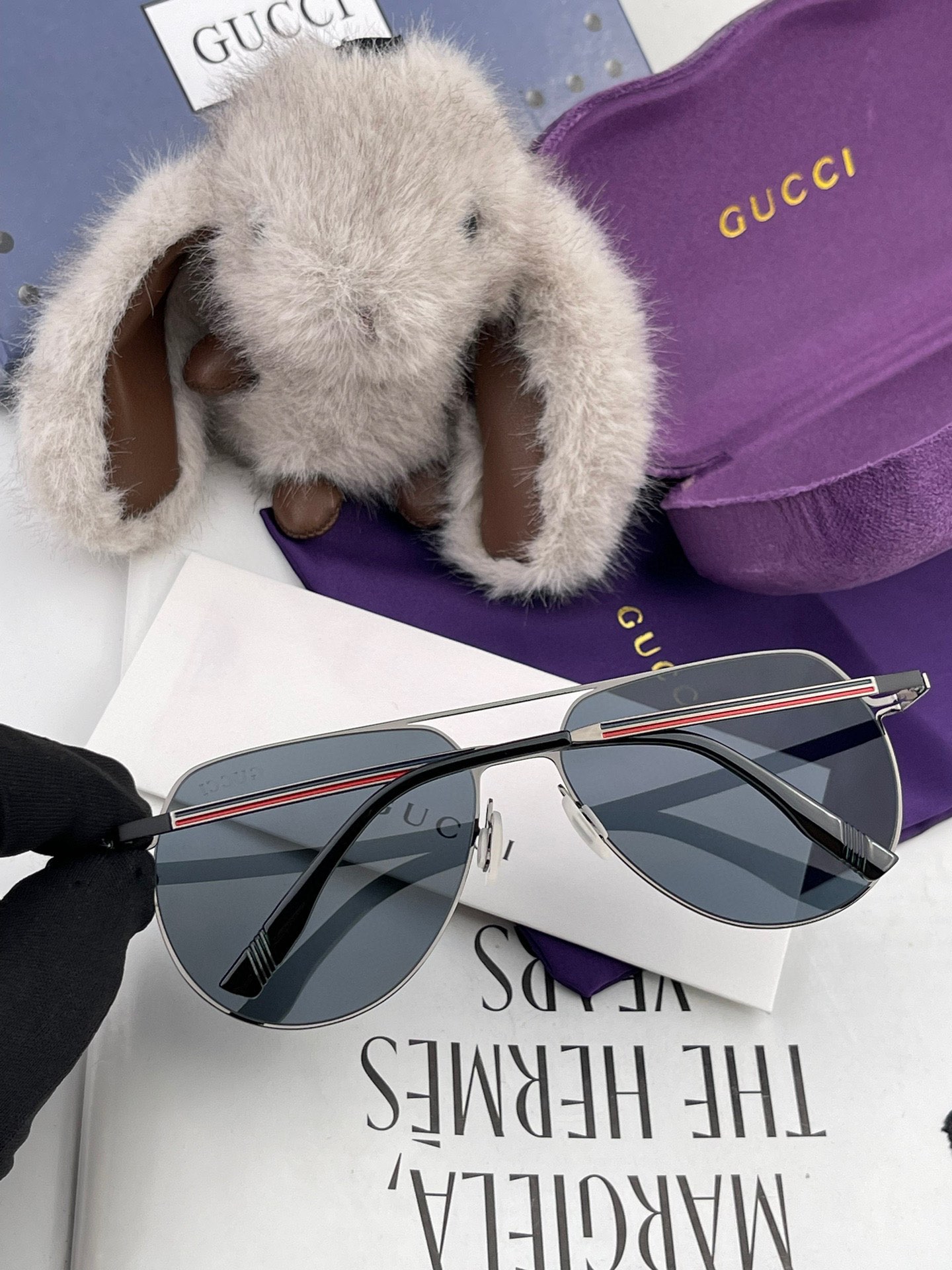 GUCCI-2024新款男情女侣款太阳iP电镀永褪色卖点超轻有超弹性整幅眼镜无丝螺重要的是压不坏镜片高清
